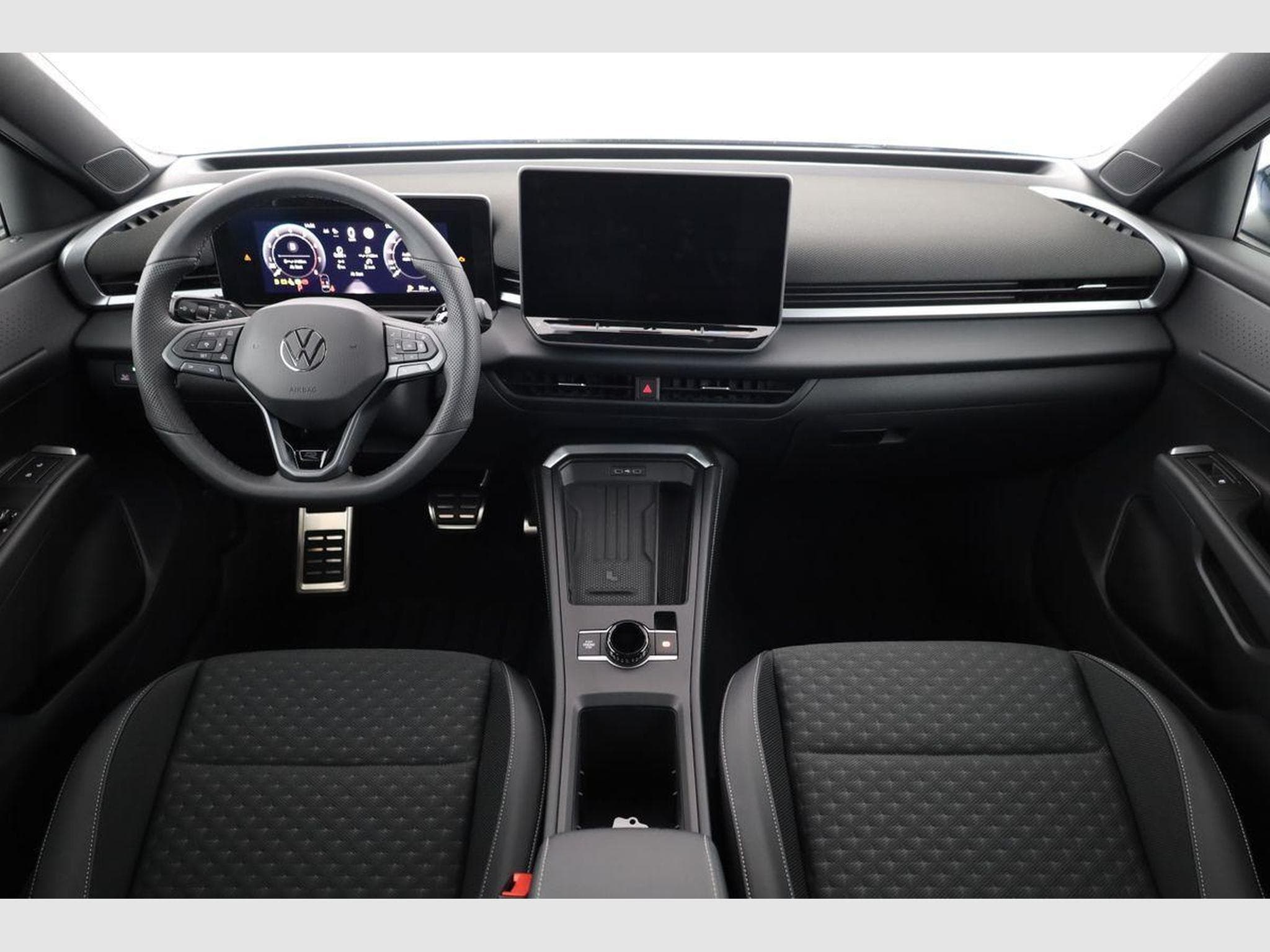 VW T-Roc 1.5 eTSI 110 kW R-Line (2026) - Photo 4
