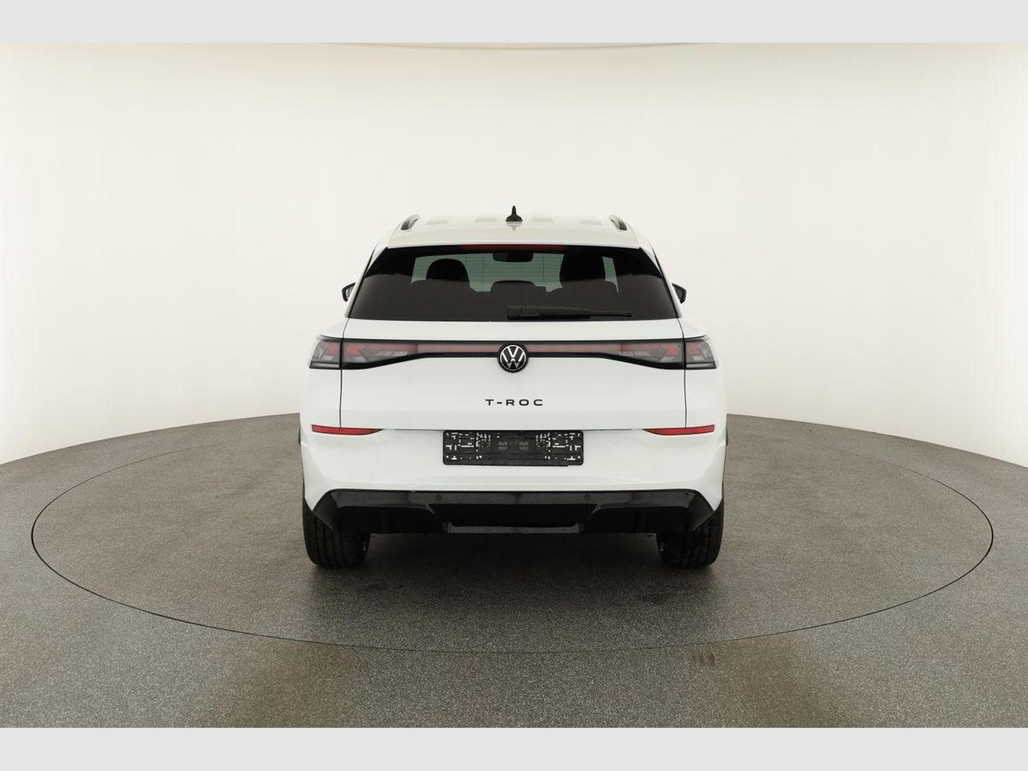 VW T-Roc 1.5 eTSI 110 kW R-Line (2026) - Photo 13