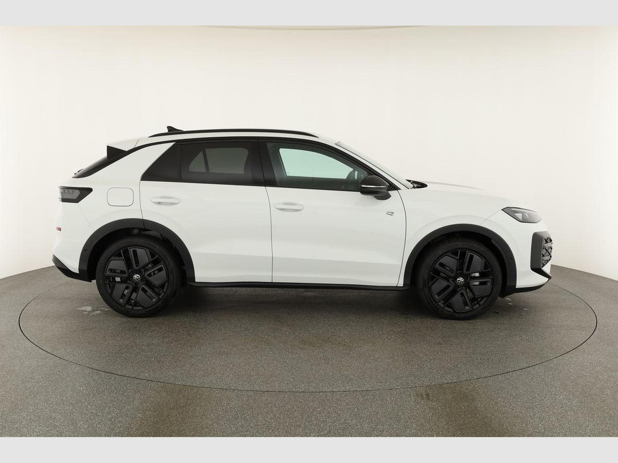 VW T-Roc 1.5 eTSI 110 kW R-Line (2026) - Photo 19