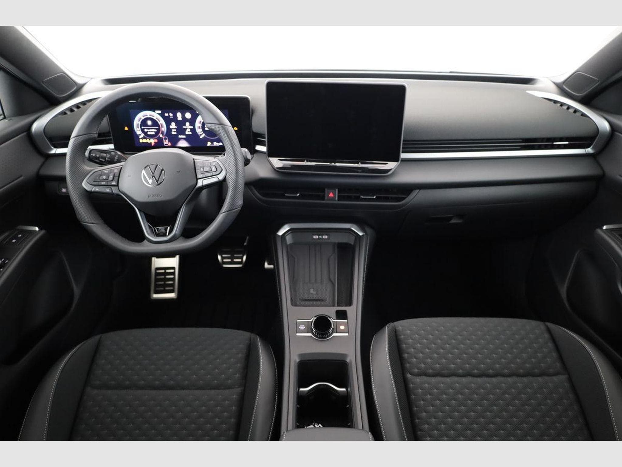 VW T-Roc 1.5 eTSI 110 kW R-Line (2026) - Photo 4