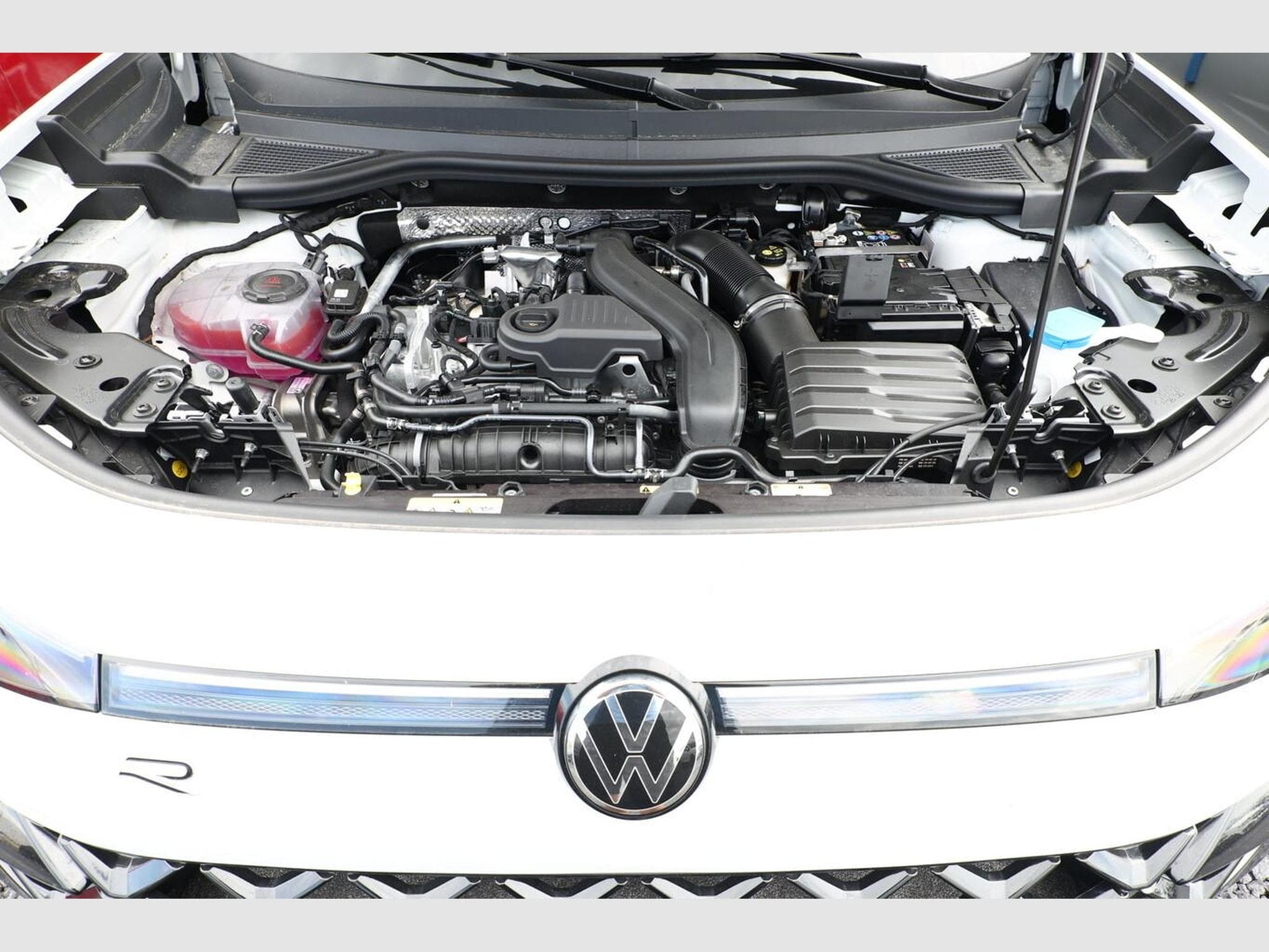 VW T-Roc R-Line (2026) - Photo 10