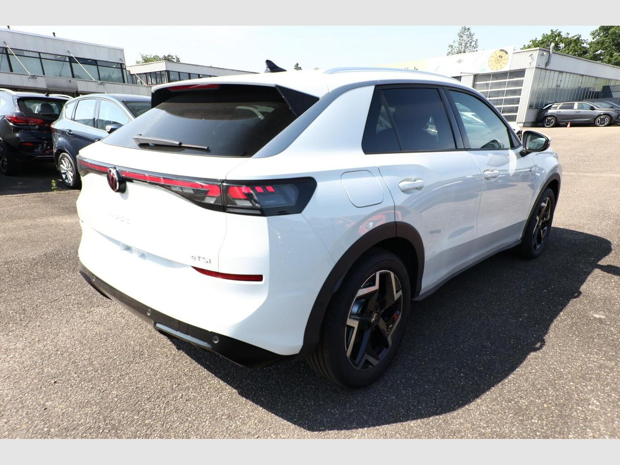 VW T-Roc R-Line (2026) - Photo 3