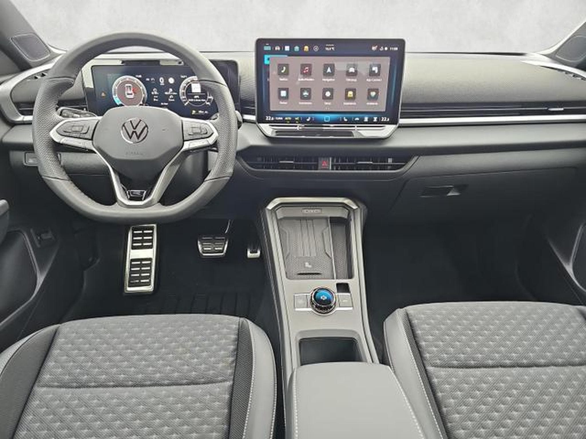 VW T-Roc 1.5 eTSI 110 kW R-Line (2026) - Photo 11