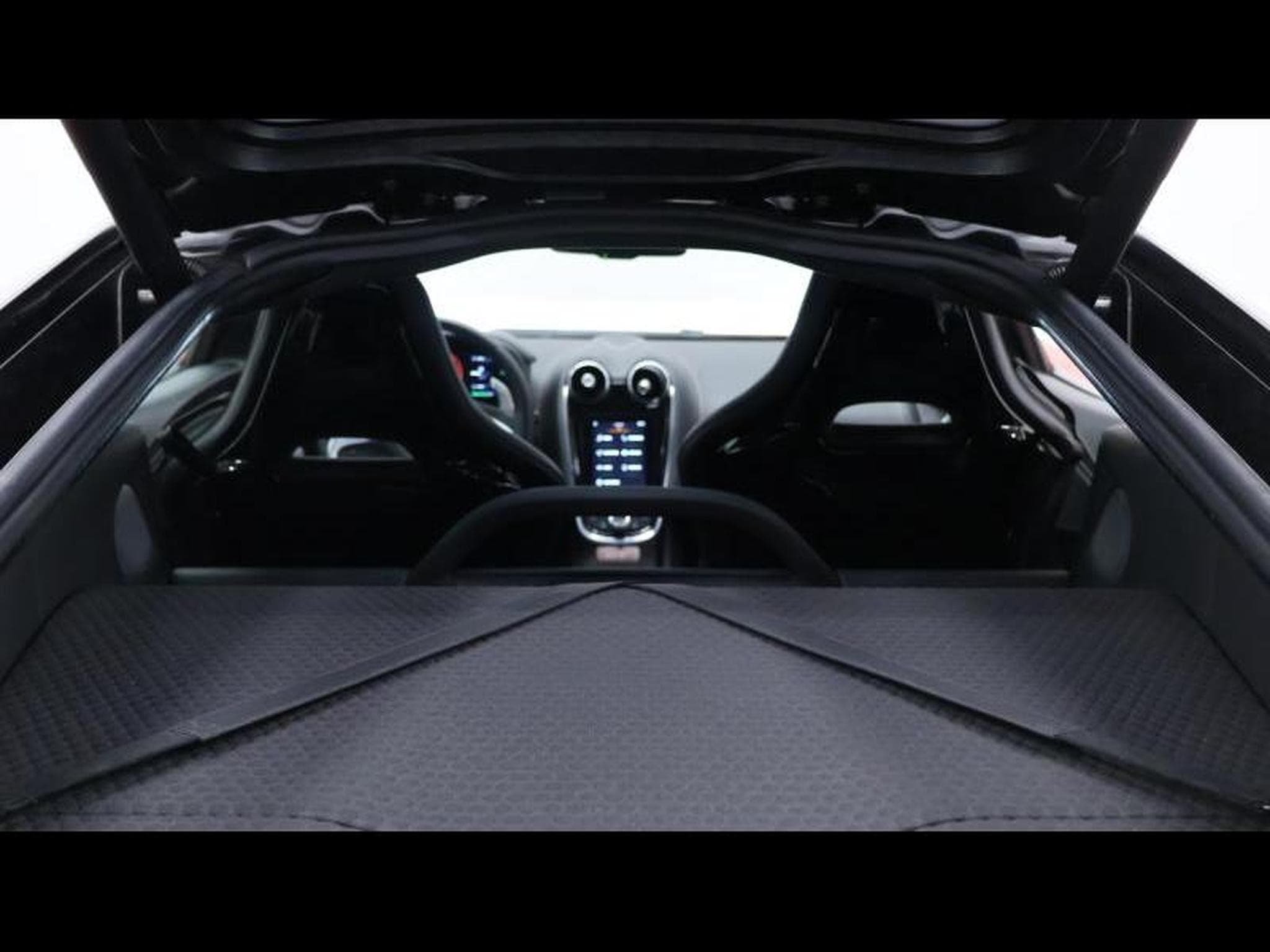 McLaren GT 4.0 V8 620ch Coupé (2022) - Photo 19