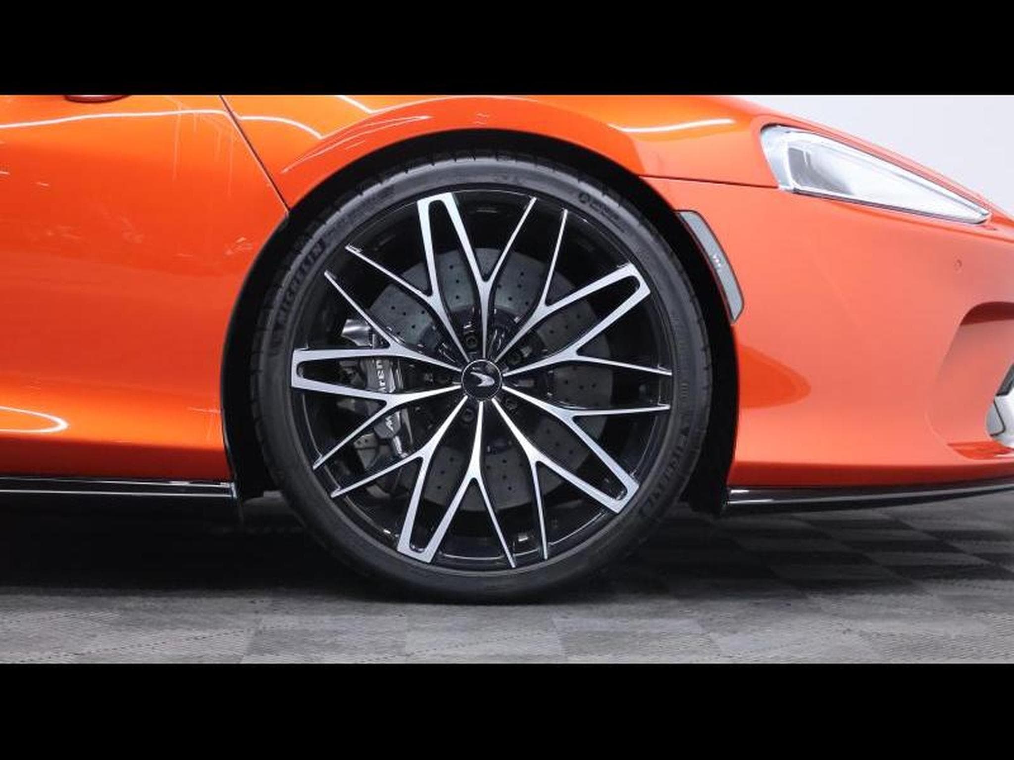 McLaren GT 4.0 V8 620ch Coupé (2022) - Photo 23
