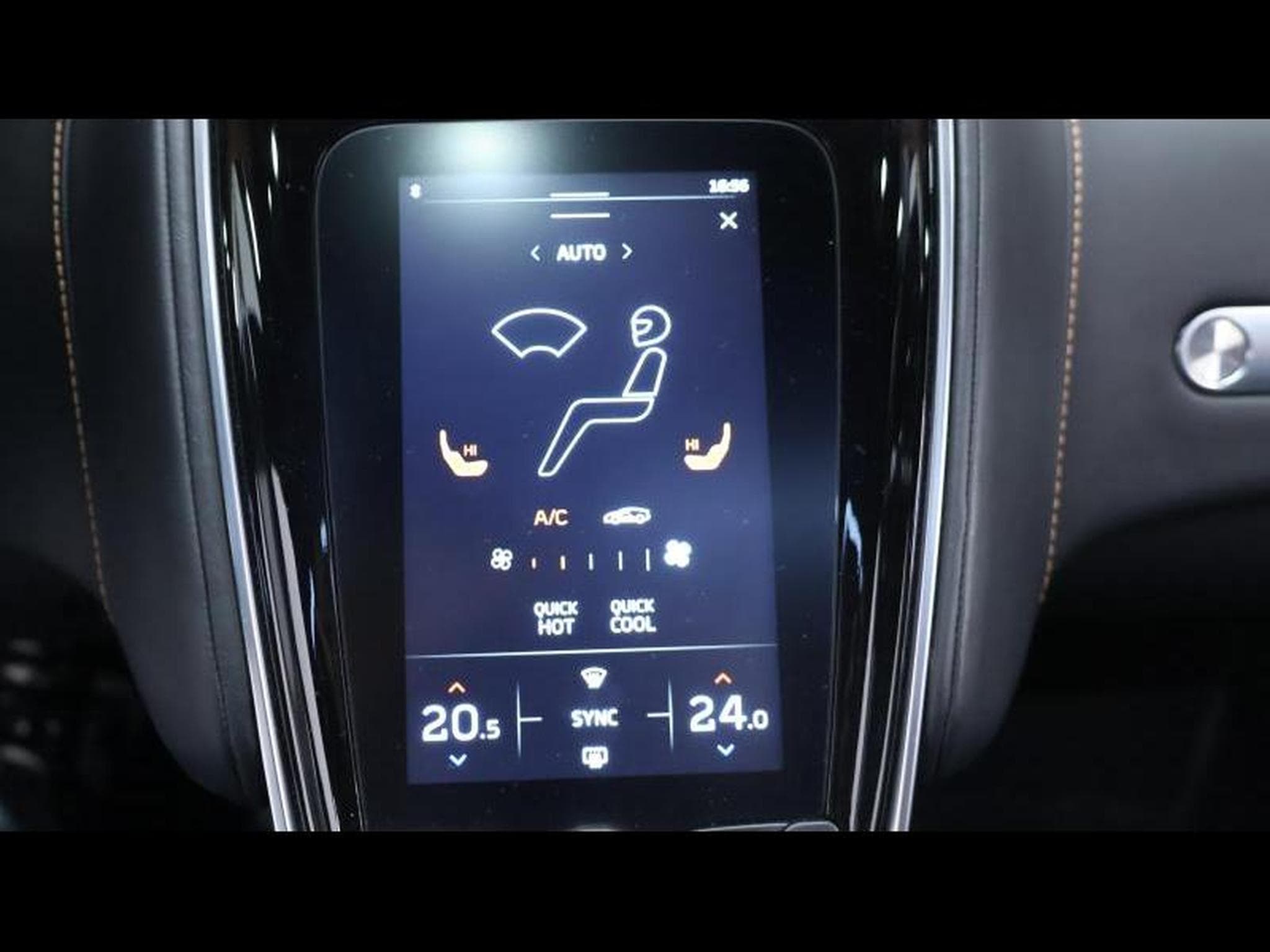McLaren GT 4.0 V8 620ch Coupé (2022) - Photo 40