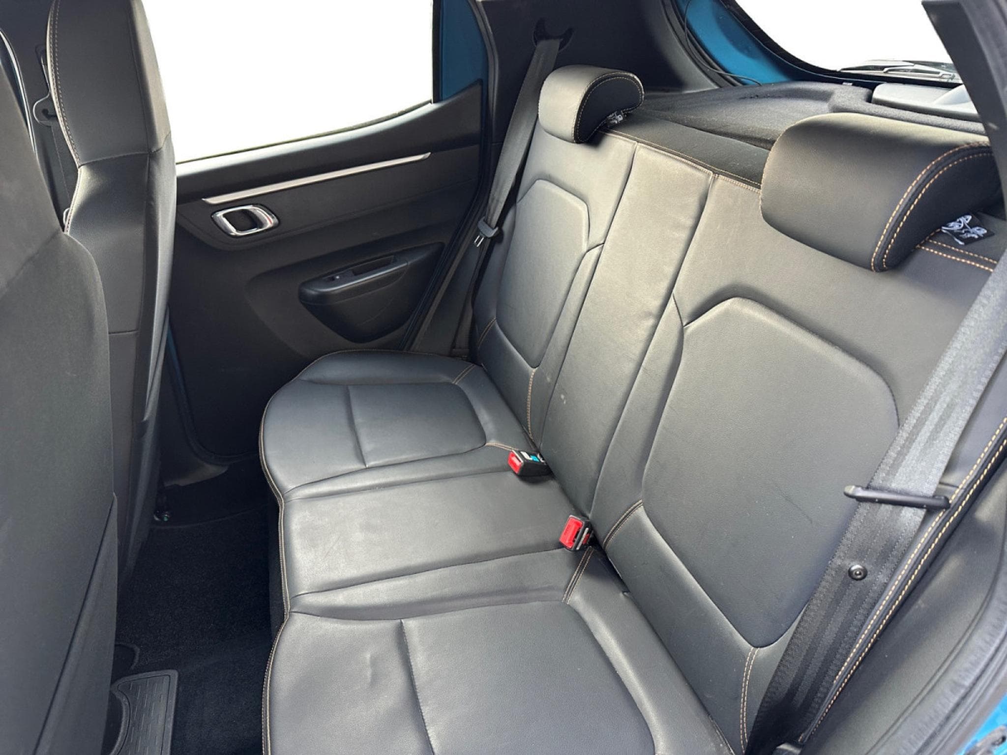 Dacia Spring 27.4 kWh Comfort Plus (2022) - Photo 8