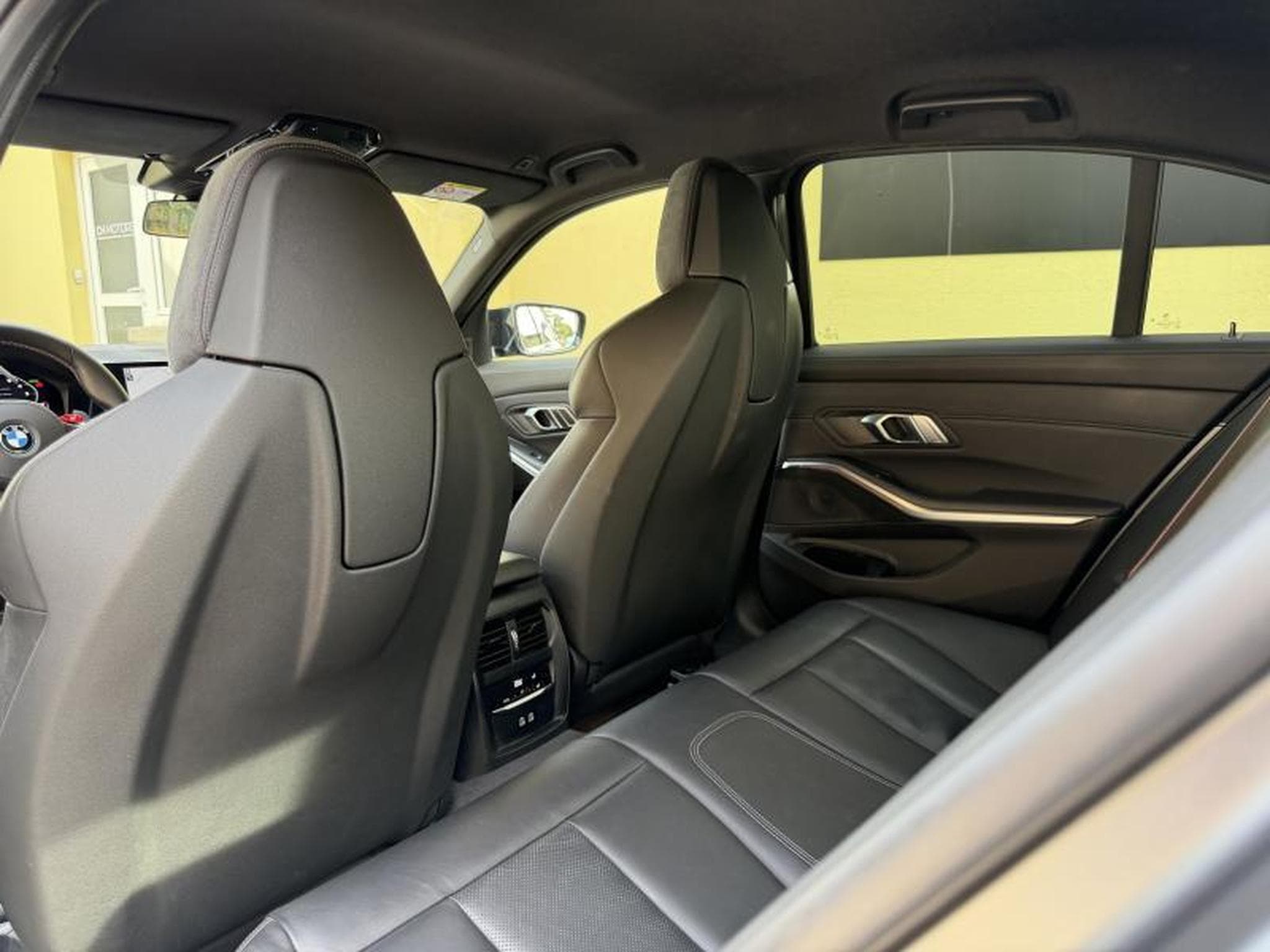 BMW M3 Competition xDrive (2022) - Photo 17