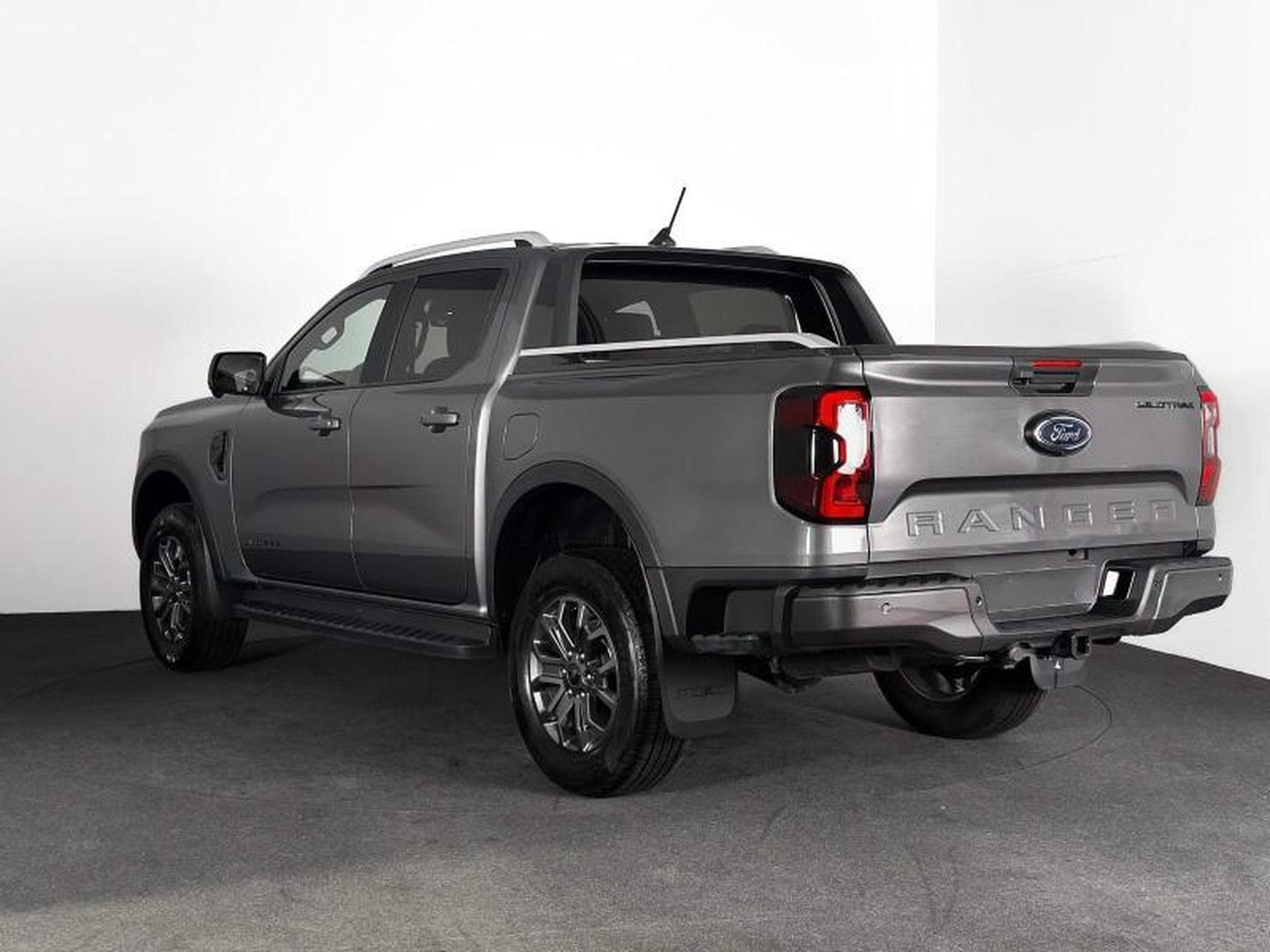 Ford Ranger Wildtrak 2.0 ECOBLUE 205CH Bi-Turbo E-AWD (2026) - Photo 4