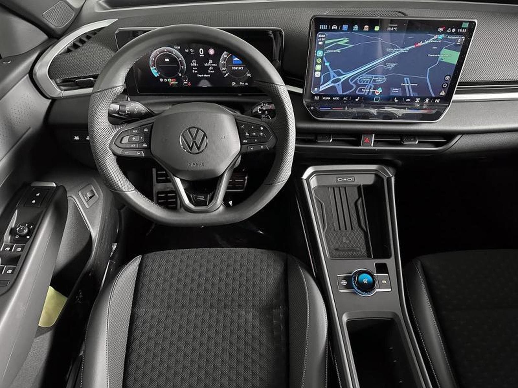 VW T-Roc R-Line 1.5 eTSI 150 DSG (2026) - Photo 7