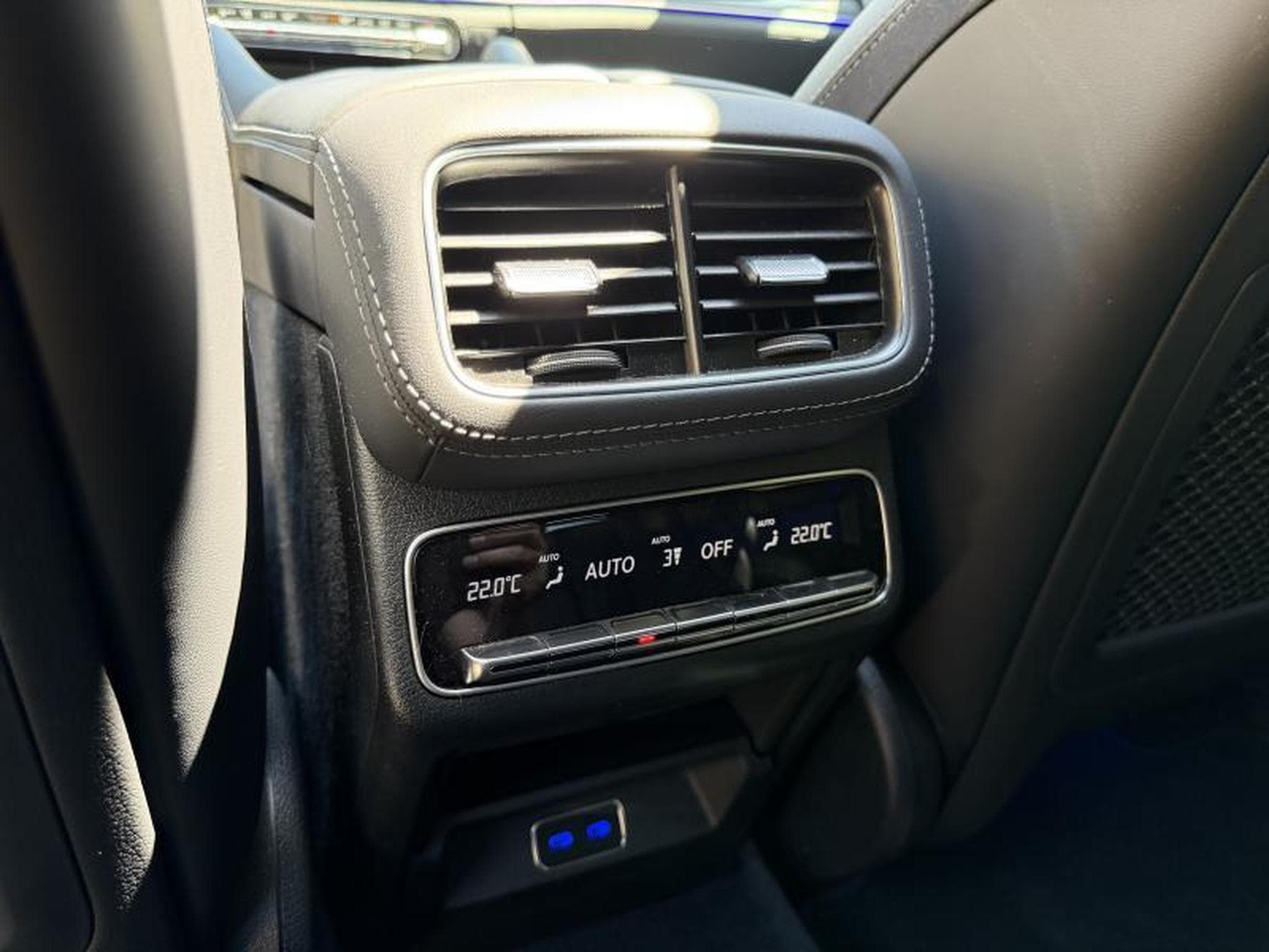 Mercedes GLE 53 AMG 4Matic+ Coupe (2024) - Photo 19