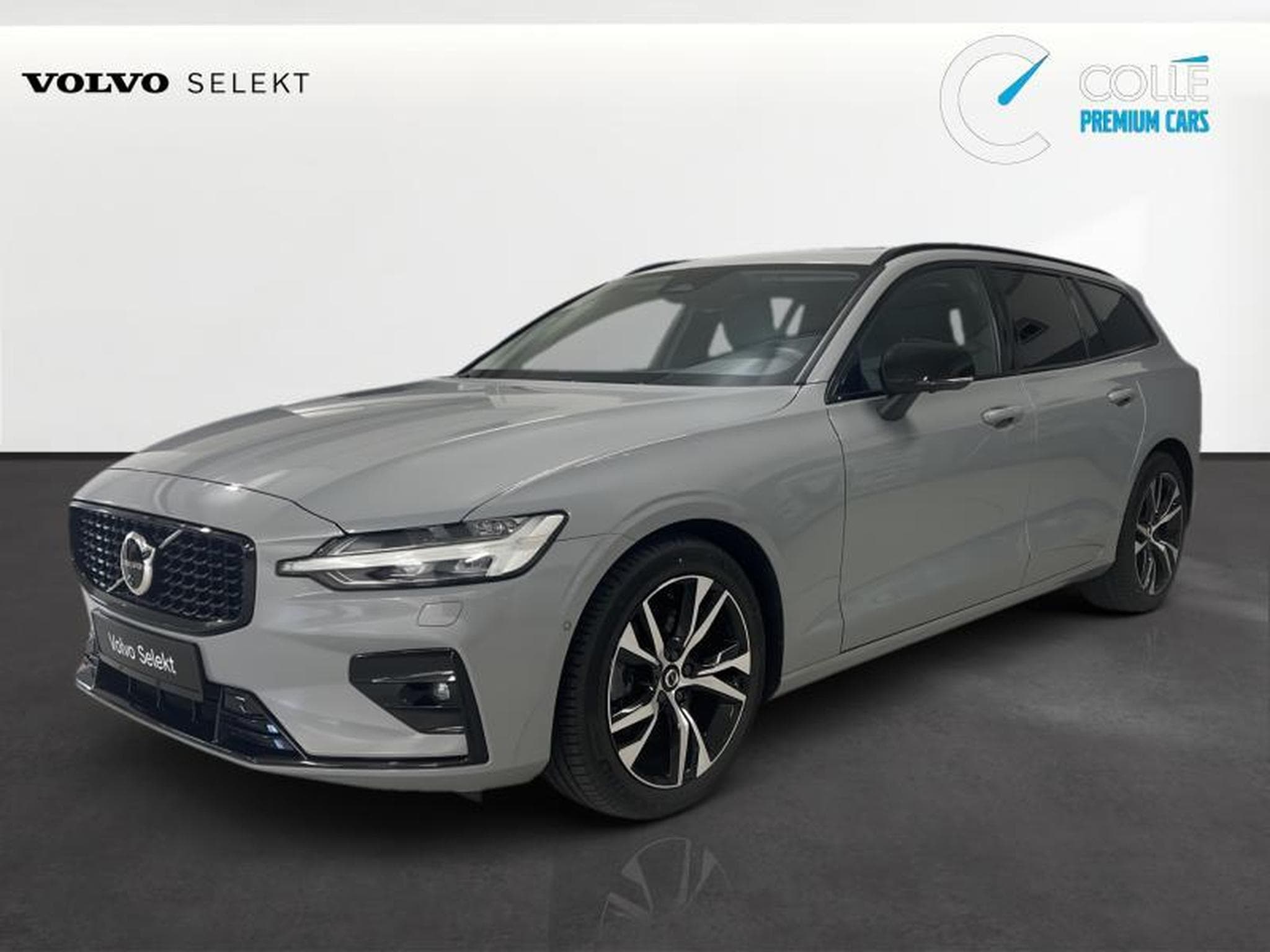 Volvo V60 Plus Dark (2025) - Photo 1