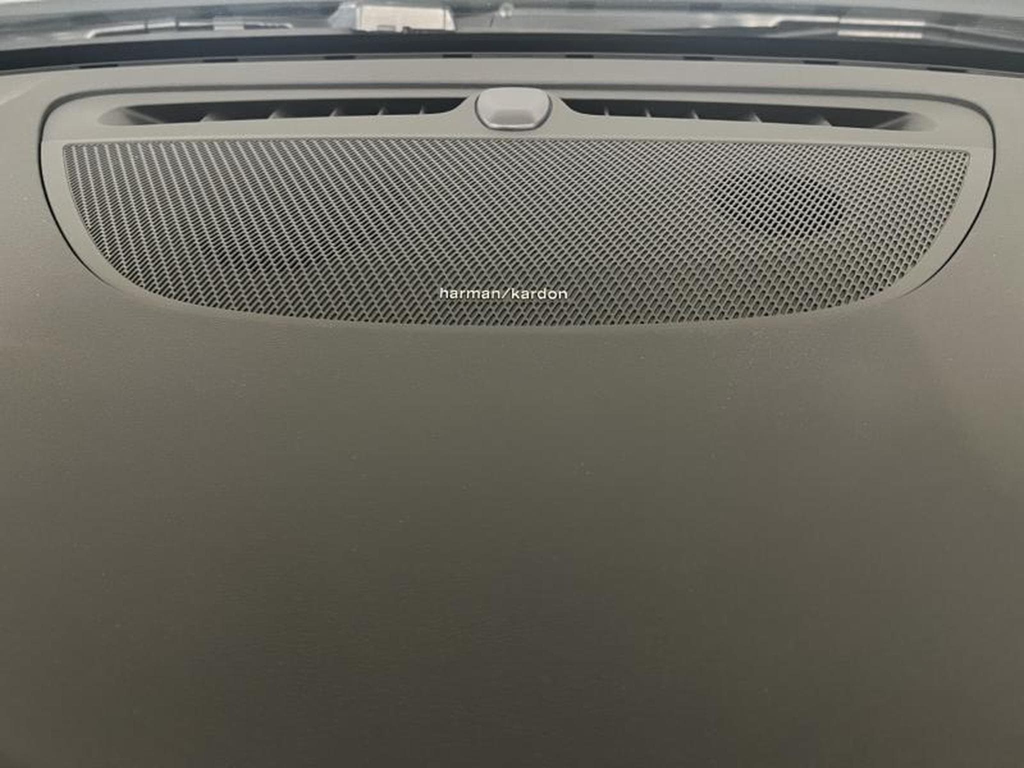 Volvo V60 Plus Dark (2025) - Photo 14