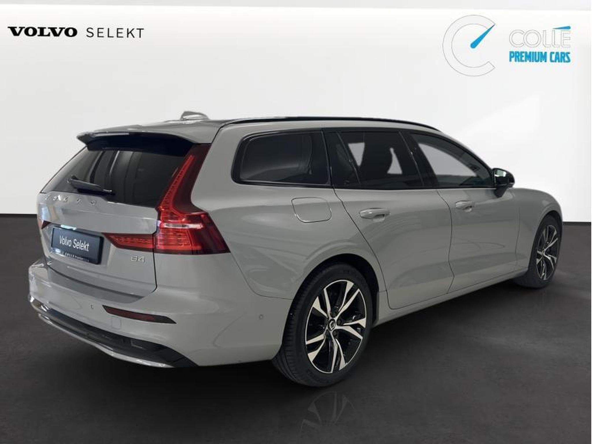 Volvo V60 Plus Dark (2025) - Photo 2