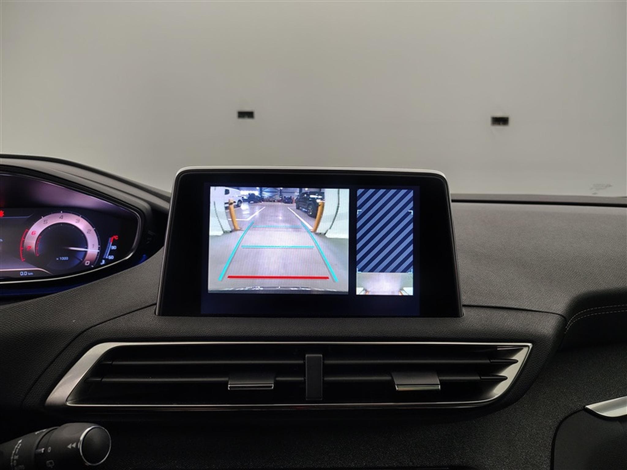 Peugeot 3008 1.2 PureTech GT Line (EU6.3) (2020) - Photo 18