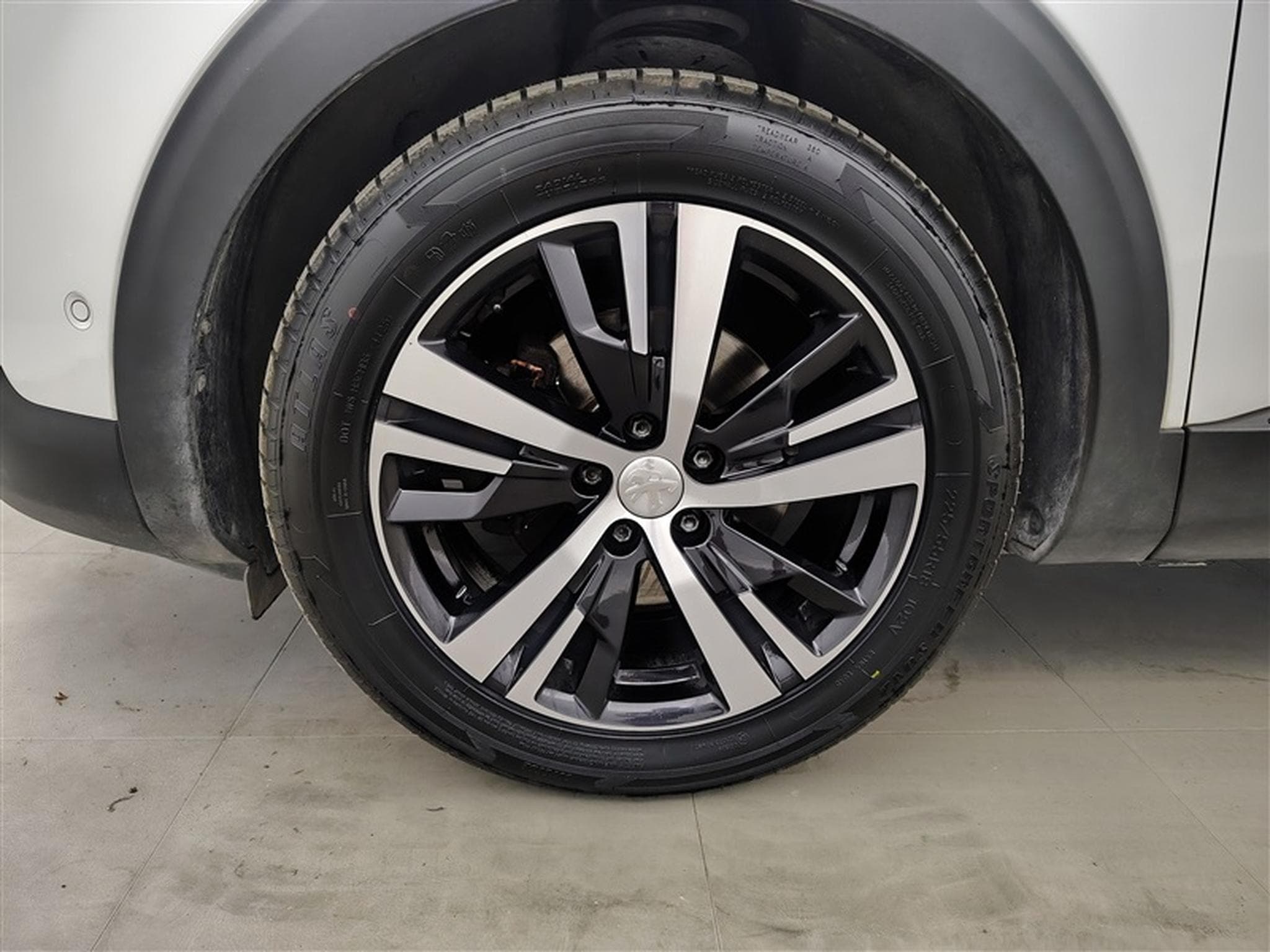 Peugeot 3008 1.2 PureTech GT Line (EU6.3) (2020) - Photo 6