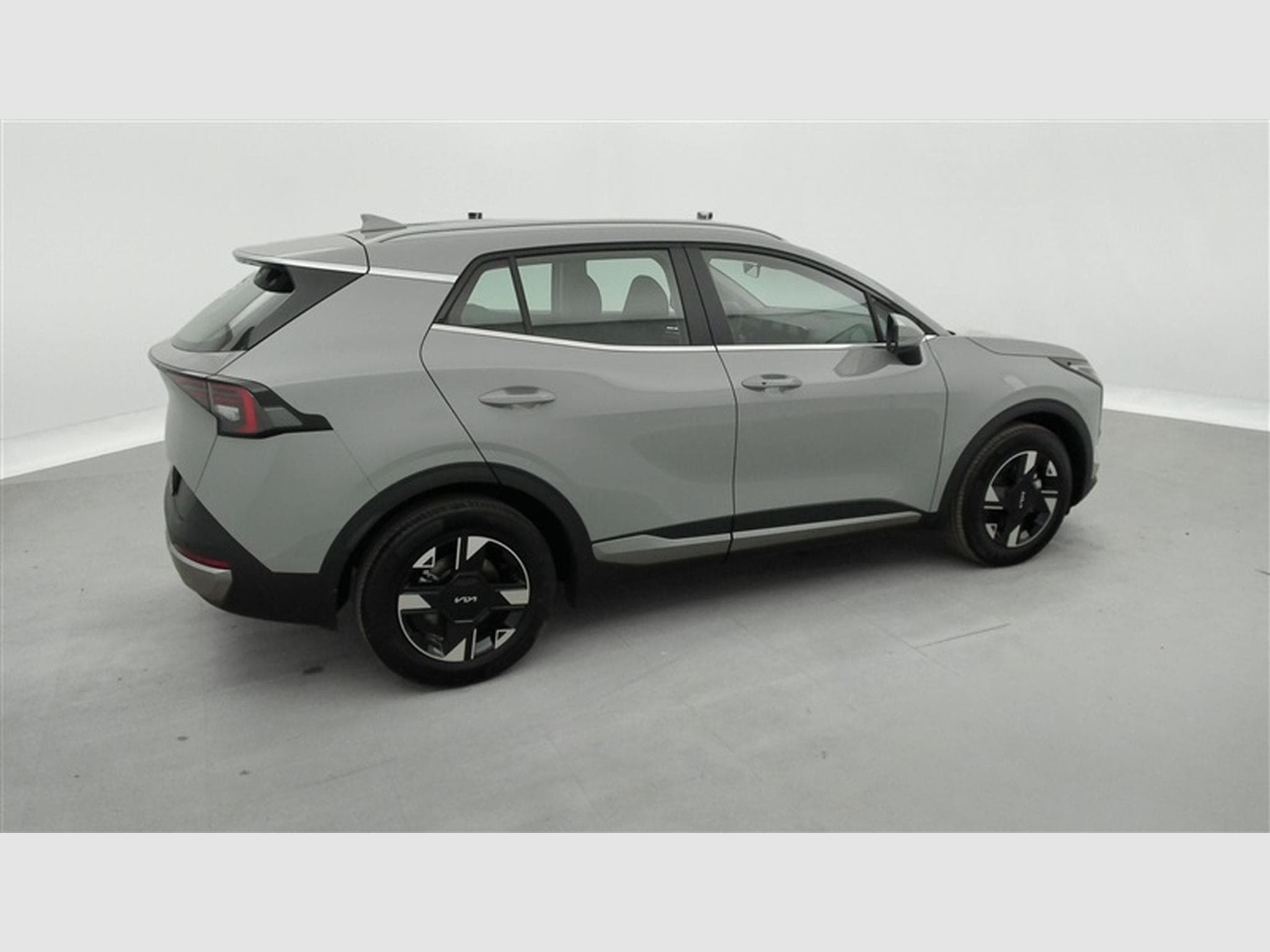 Kia Sportage 1.6 T-GDi 150cv DCT LX NAVI / FULL LED / CAMERA / KEYLESS (2026) - Photo 25
