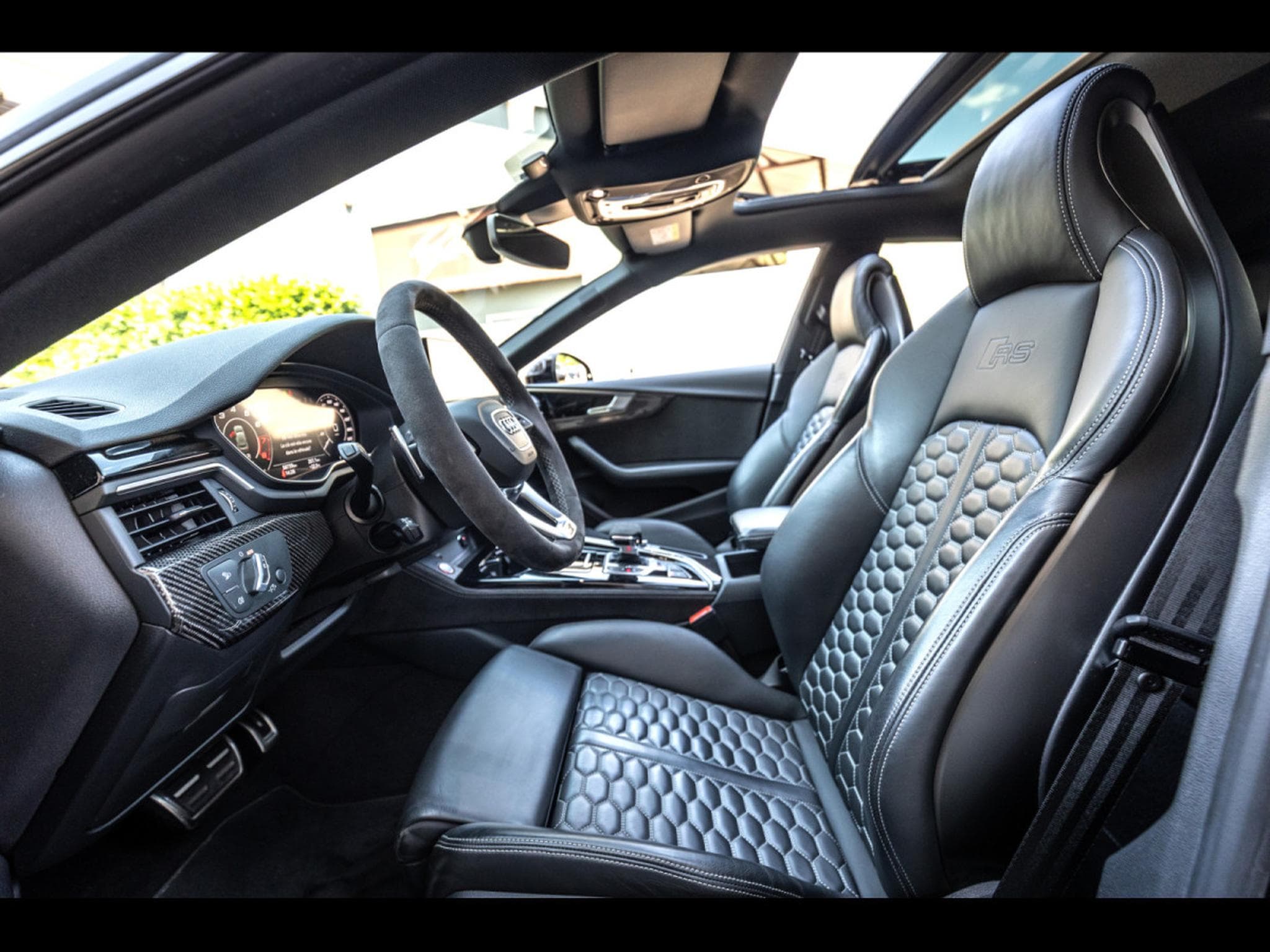 Audi RS5 SPORTBACK 2.9 TFSI QUATTRO TIPTRONIC – PACK DESIGN BLACK PLU (2022) - Photo 10