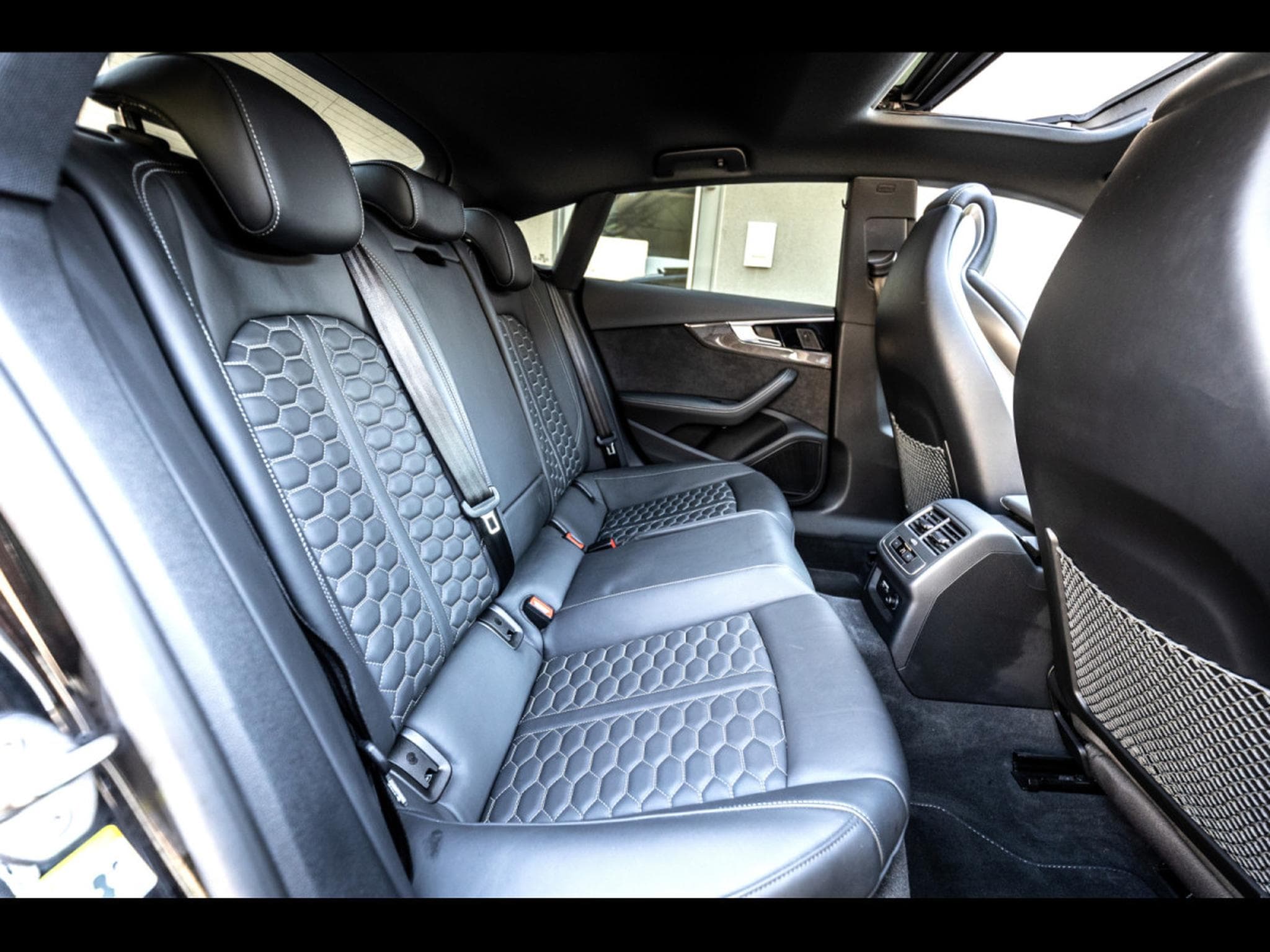 Audi RS5 SPORTBACK 2.9 TFSI QUATTRO TIPTRONIC – PACK DESIGN BLACK PLU (2022) - Photo 20