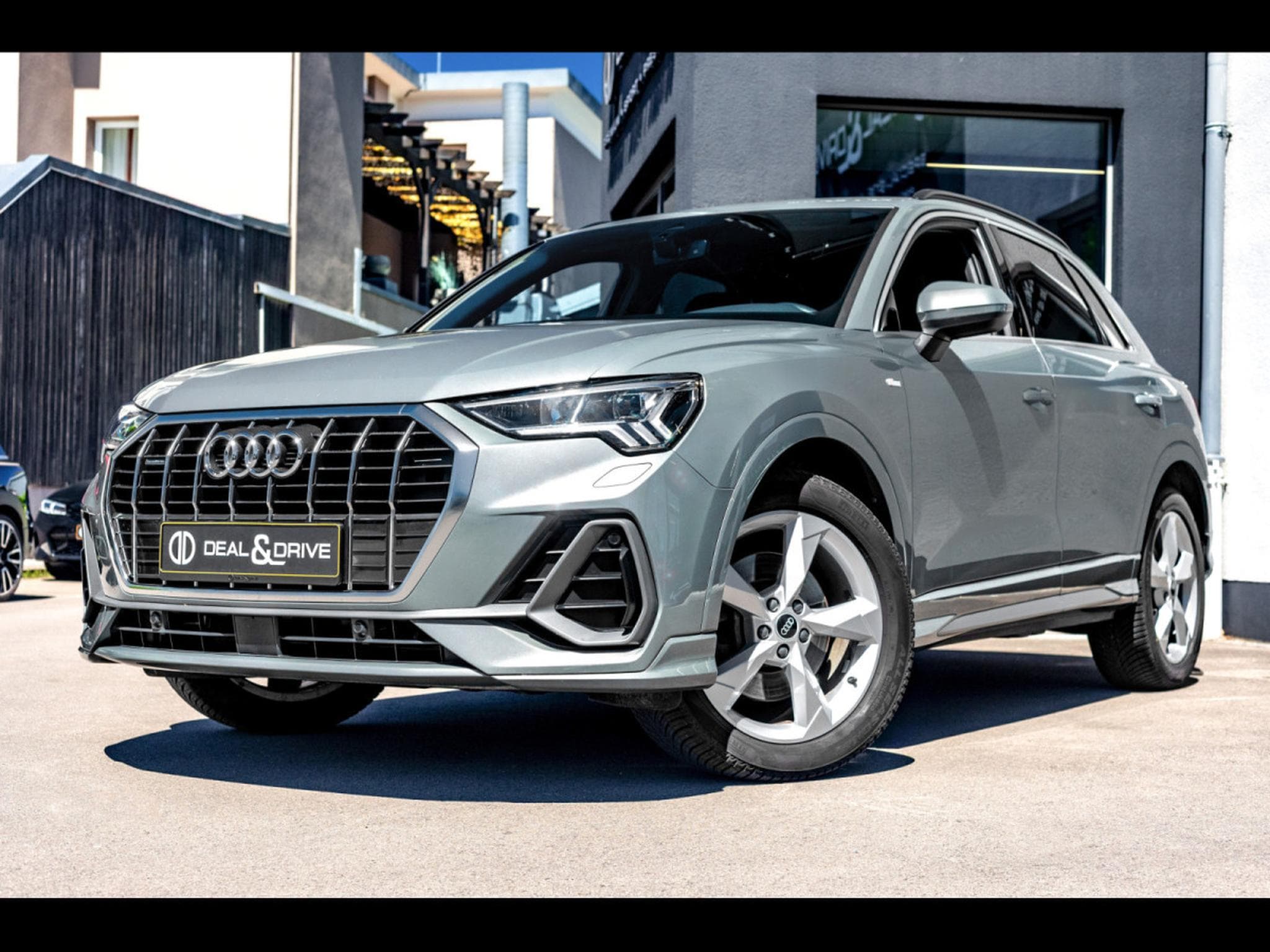 Audi Q3 45 2.0 TFSI (245 CH) QUATTRO S-TRONIC S-LINE – CHRONOS GREY (2021) - Photo 1