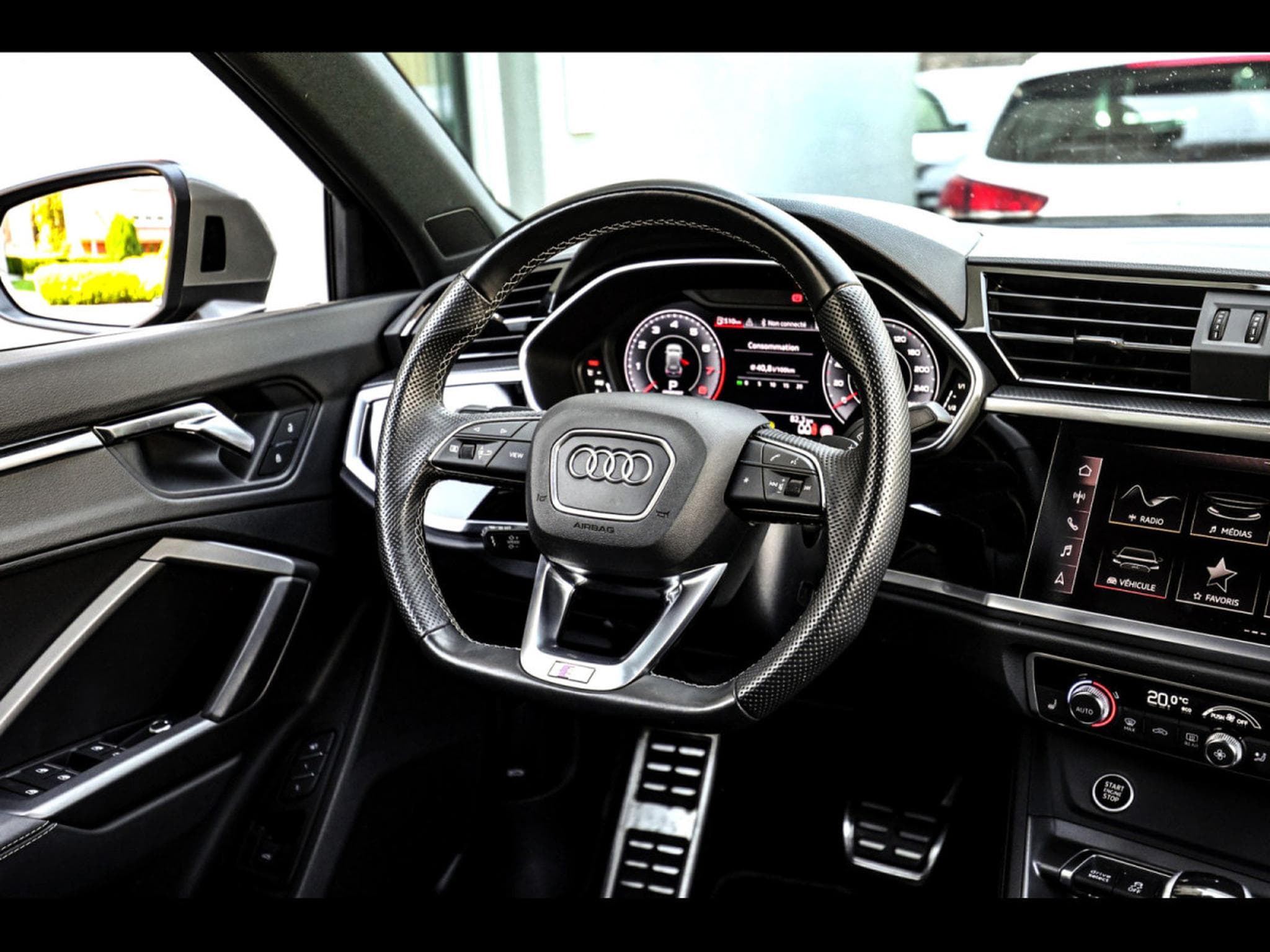 Audi Q3 45 2.0 TFSI (245 CH) QUATTRO S-TRONIC S-LINE – CHRONOS GREY (2021) - Photo 21