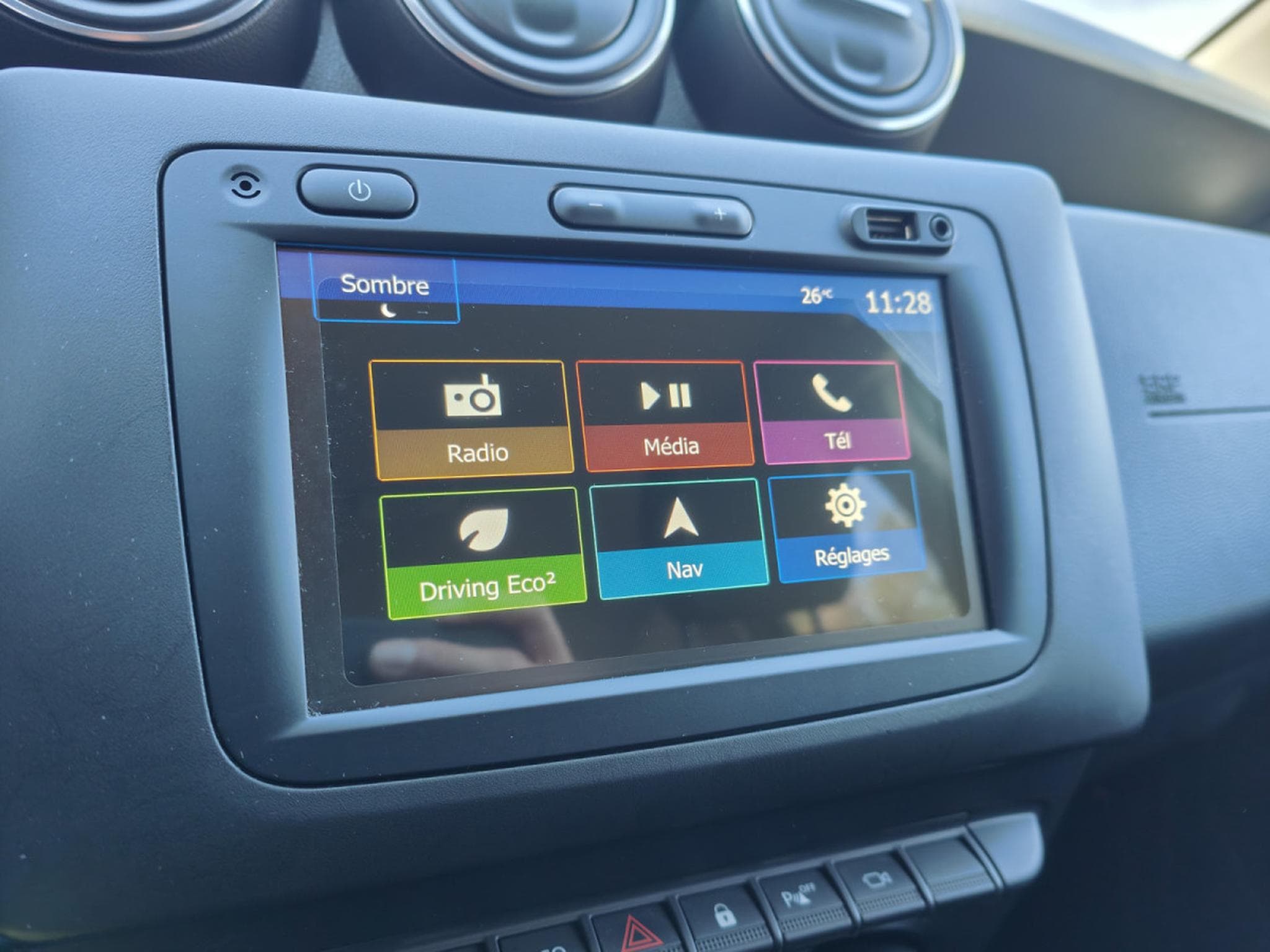 Dacia Duster 1.5 DCI CARPLAY CLIM AUTO CAMERA 360 BLUETOOTH (2021) - Photo 16