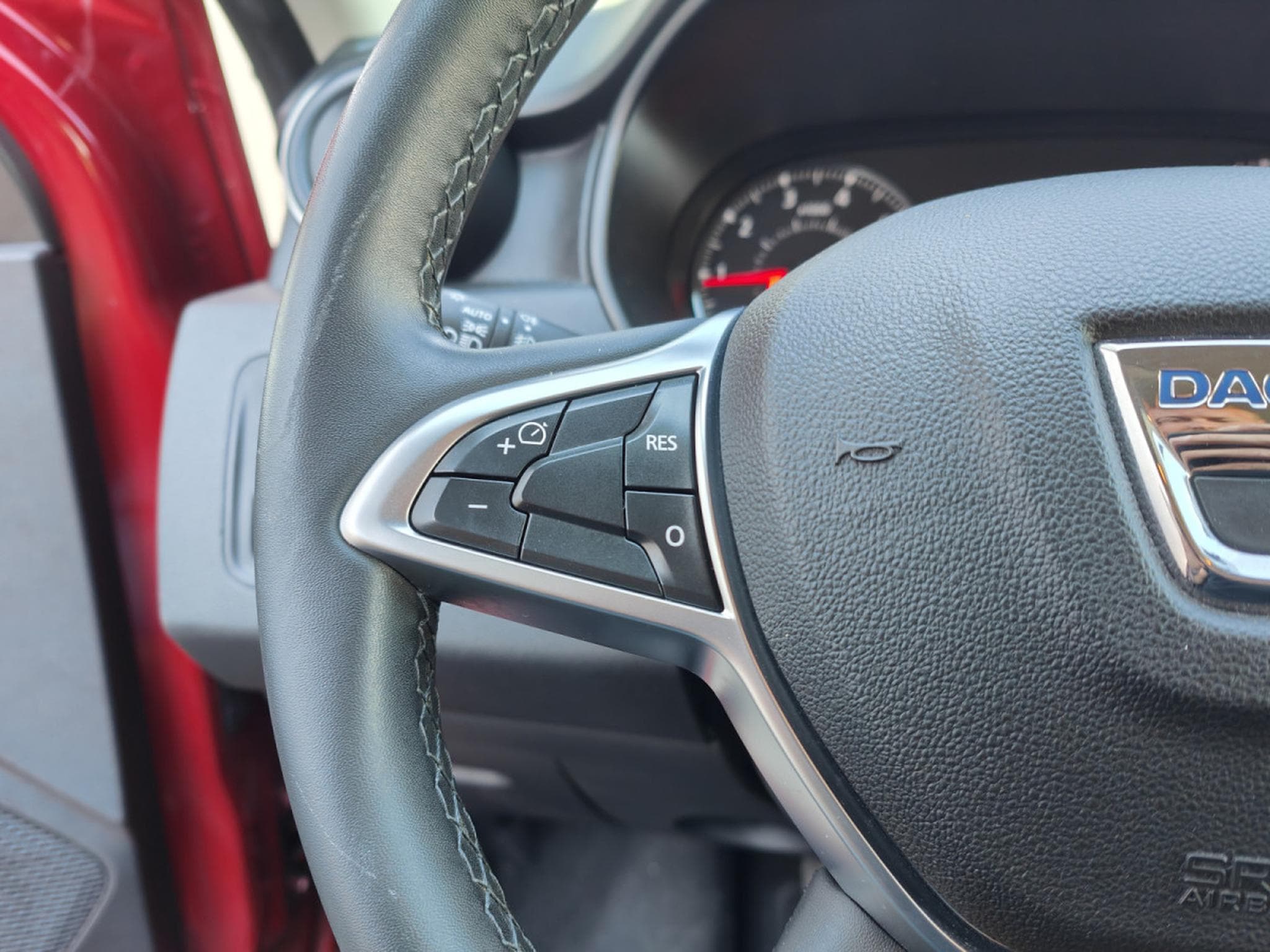 Dacia Duster 1.5 DCI CARPLAY CLIM AUTO CAMERA 360 BLUETOOTH (2021) - Photo 20