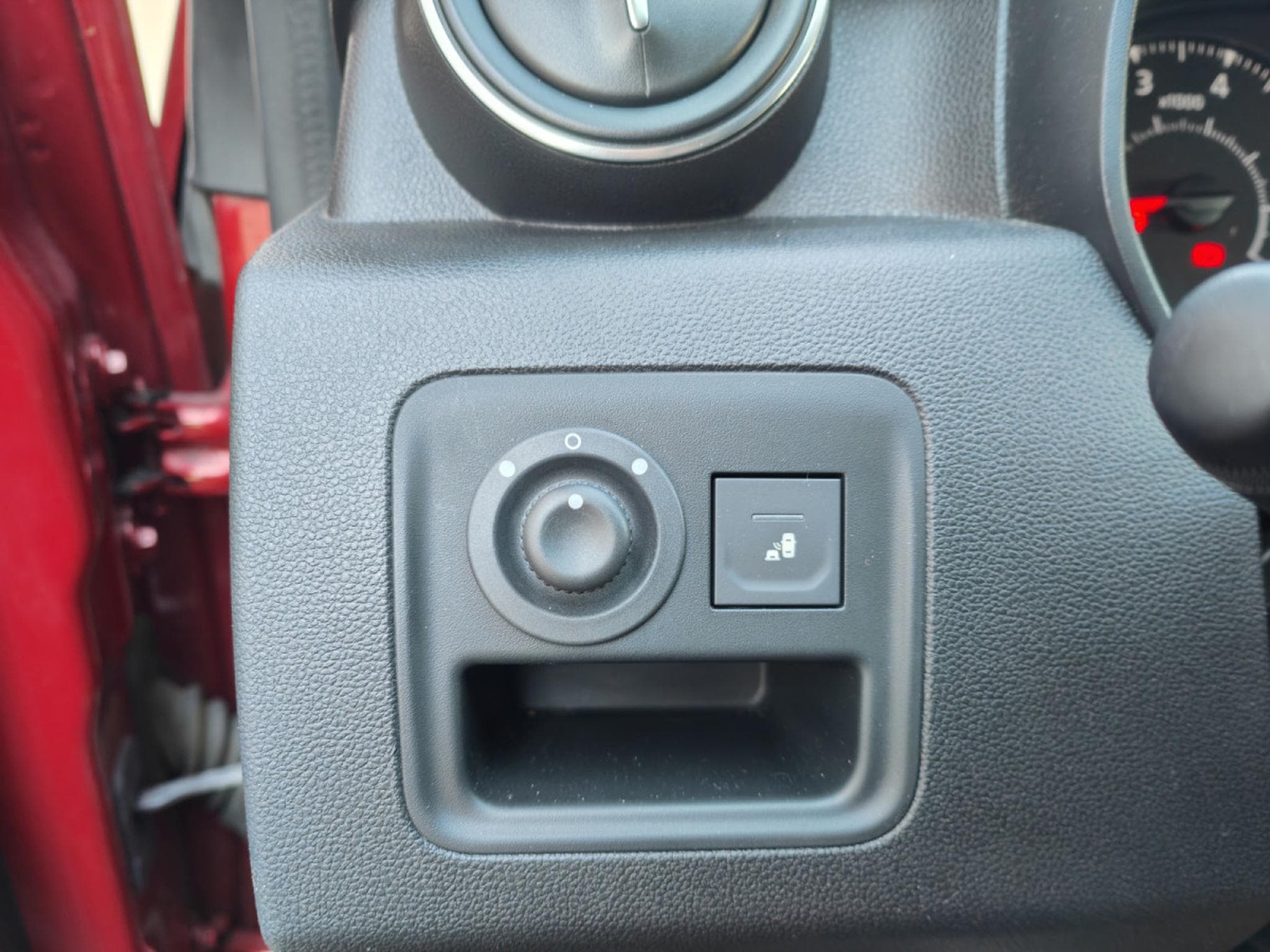 Dacia Duster 1.5 DCI CARPLAY CLIM AUTO CAMERA 360 BLUETOOTH (2021) - Photo 23