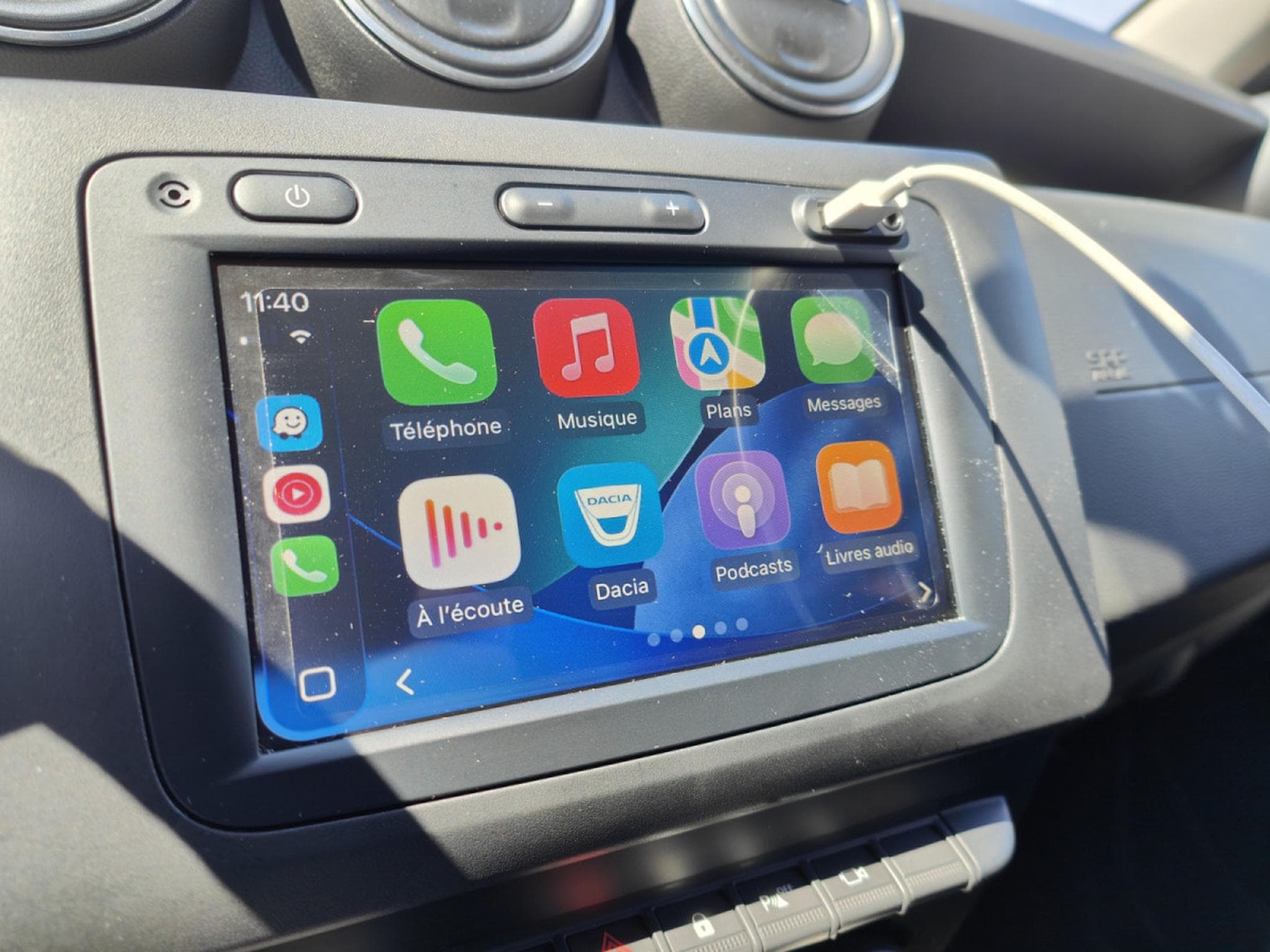 Dacia Duster 1.5 DCI CARPLAY CLIM AUTO CAMERA 360 BLUETOOTH (2021) - Photo 24