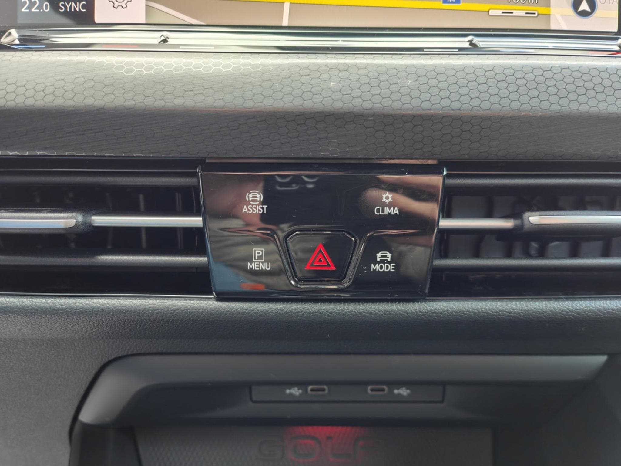 VW Golf GTI 2.0 TSI DSG CARPLAY ECLAIRAGE AMBIANCE GPS LED (2022) - Photo 14