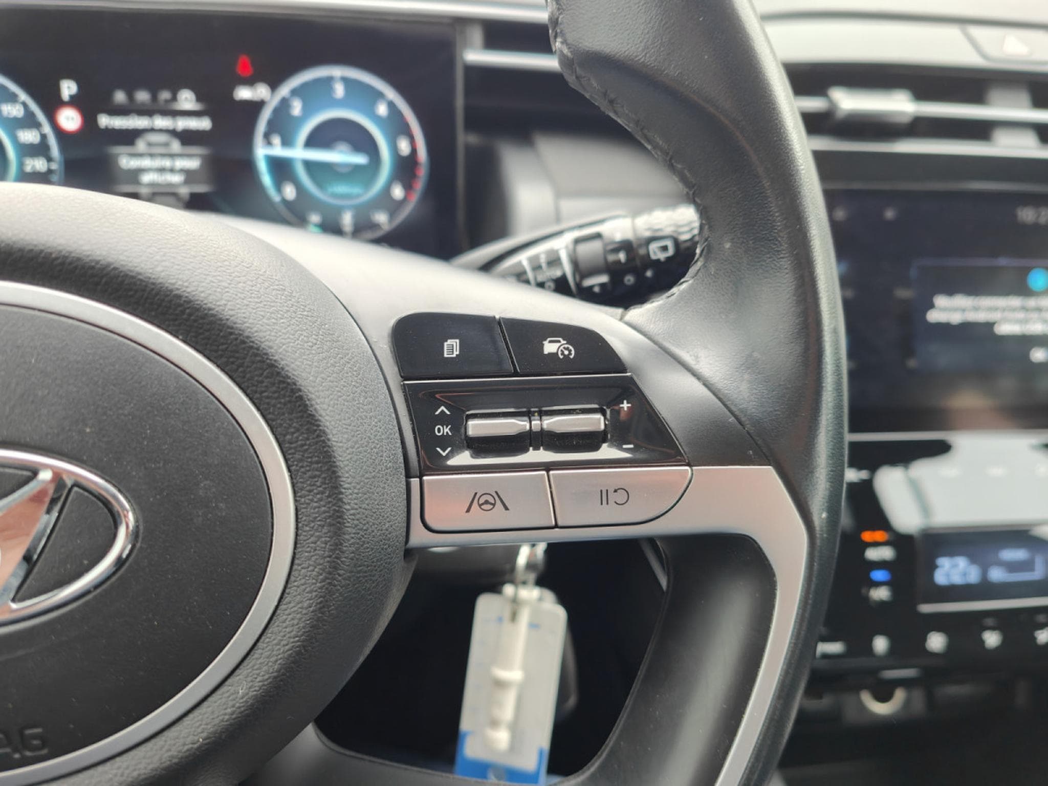 Hyundai Tucson 1.6 CRDI DCT CARPLAY GPS BLUETOOTH CAMERA (2022) - Photo 17