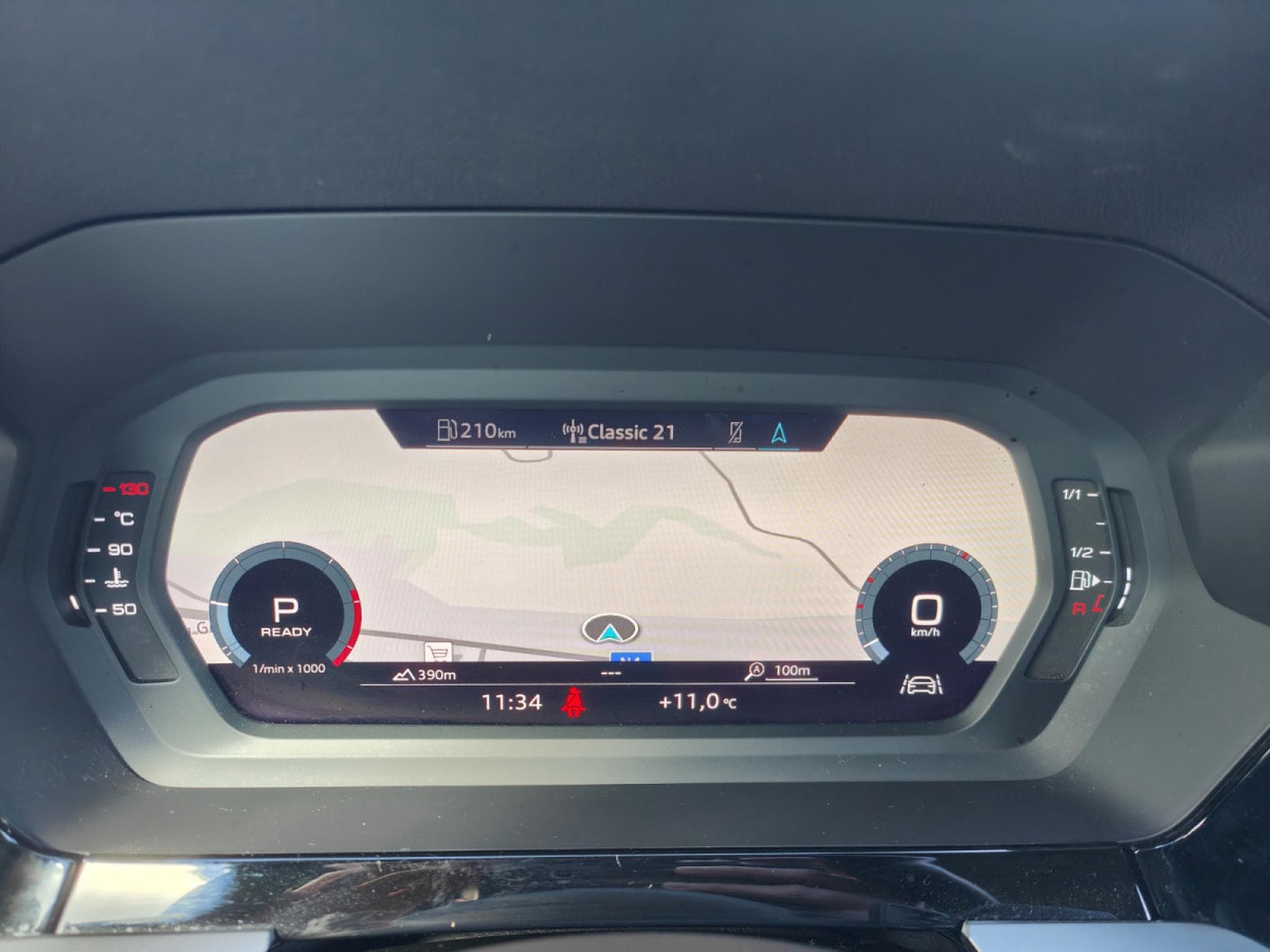 Audi A3 A3 SPORTBACK 35 TDi S-TRONIC CARPLAY VIRTUAL LED (2021) - Photo 23
