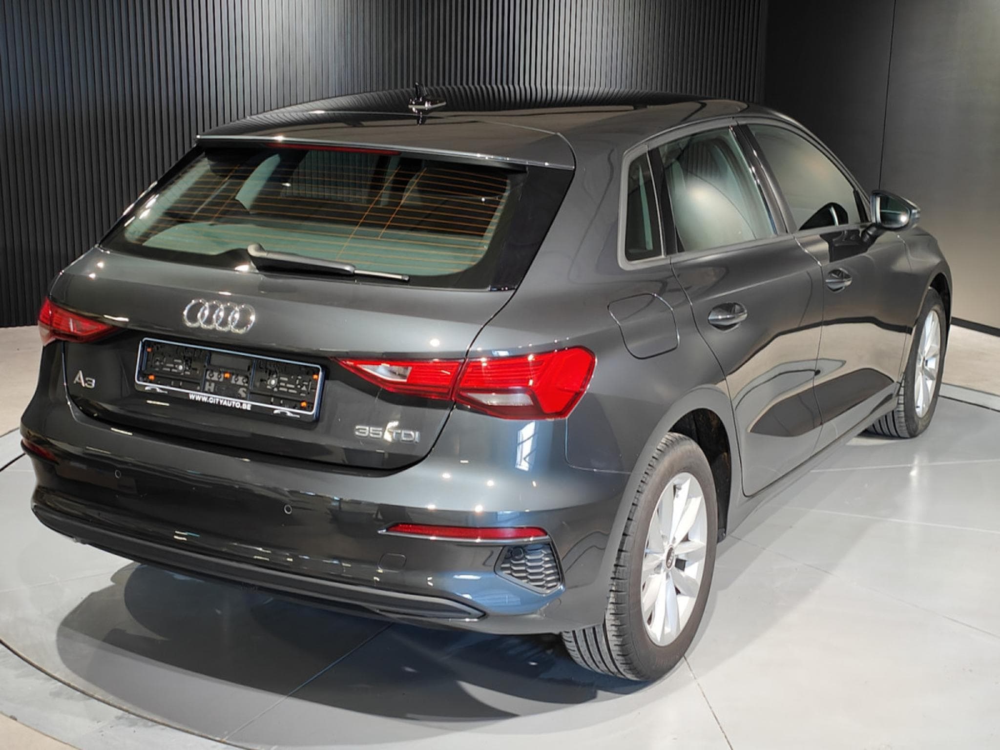 Audi A3 A3 SPORTBACK 35 TDi S-TRONIC CARPLAY VIRTUAL LED (2021) - Photo 3