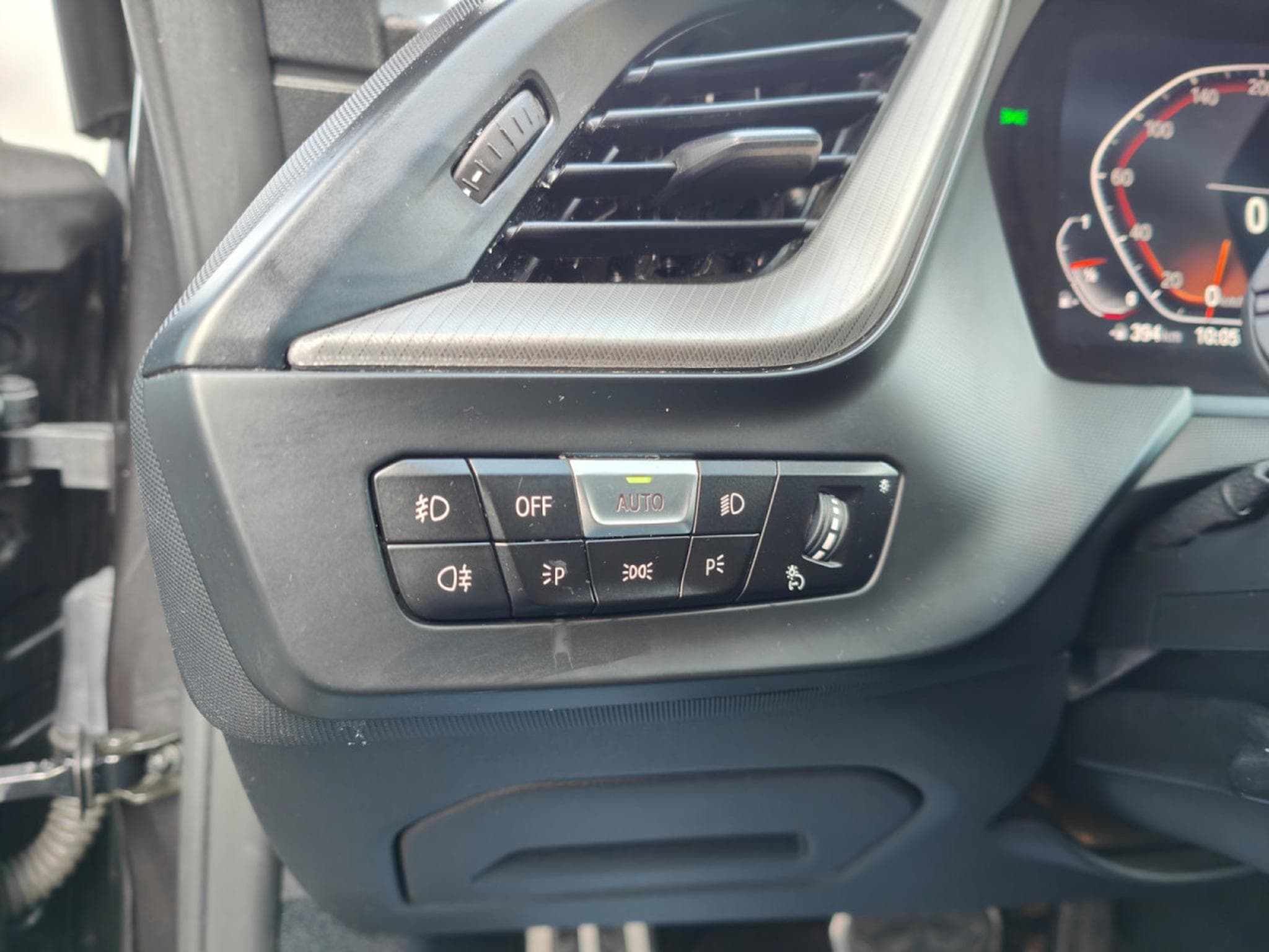 BMW 218 218iA PACK M GPS CUIR CARPLAY BLUETOOTH PHARES LED (2021) - Photo 21