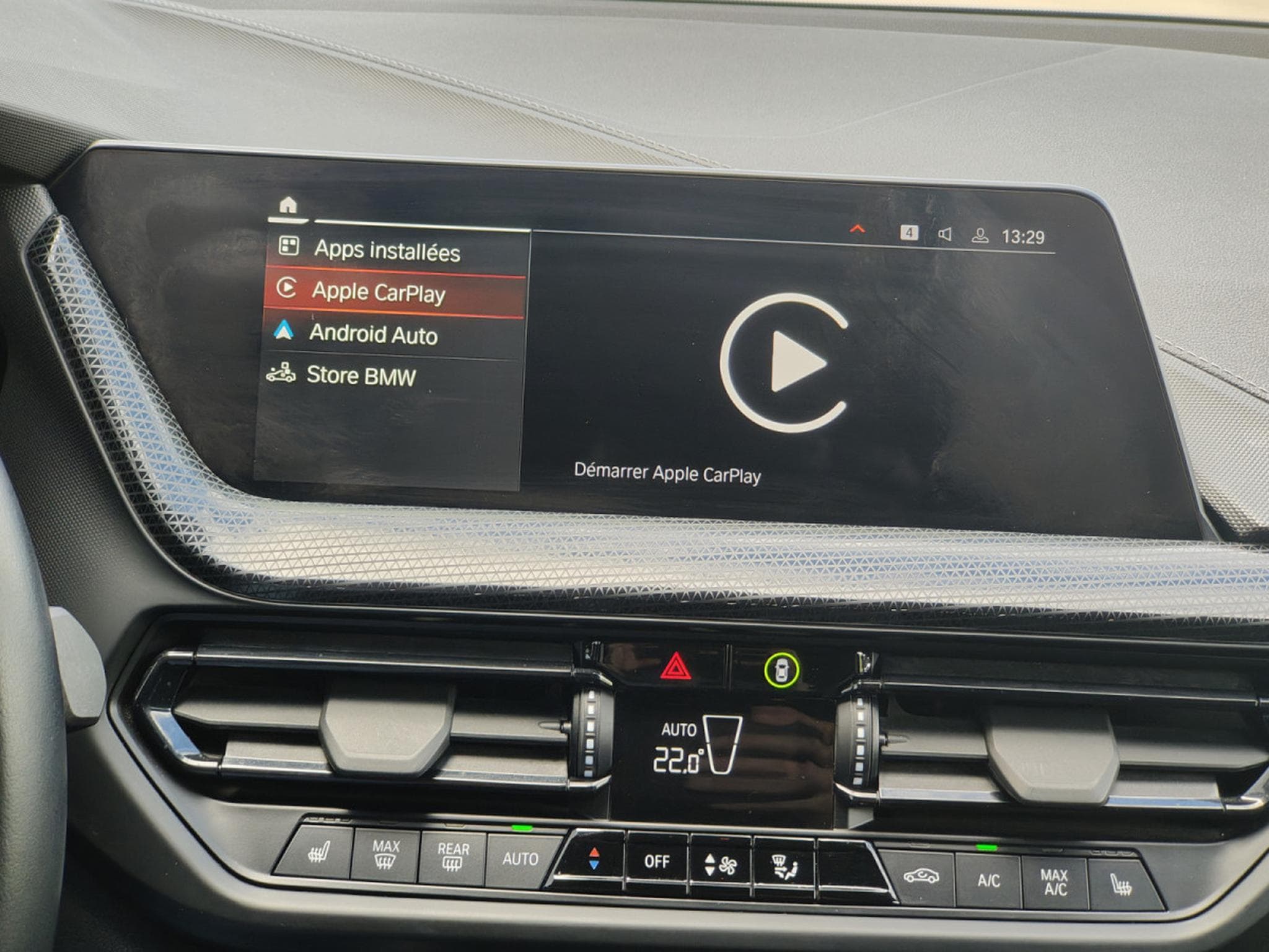 BMW 118 118iA  CARPLAY SIEGES SPORT CHAUFF GPS BLUETOOTH (2023) - Photo 18