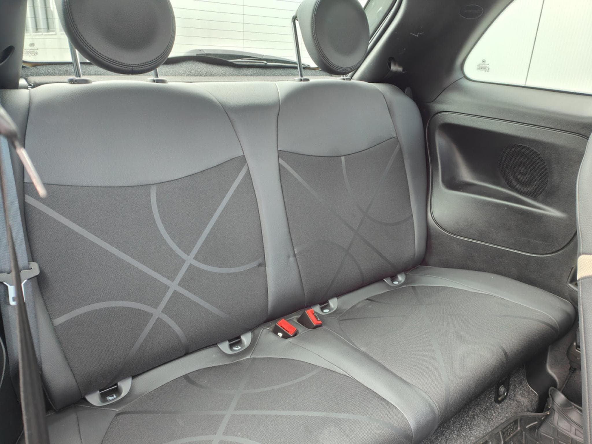 Fiat 500 1.2 Multijet GPS CLIM TOIT PANO CRUISE BLUETOOTH (2017) - Photo 9