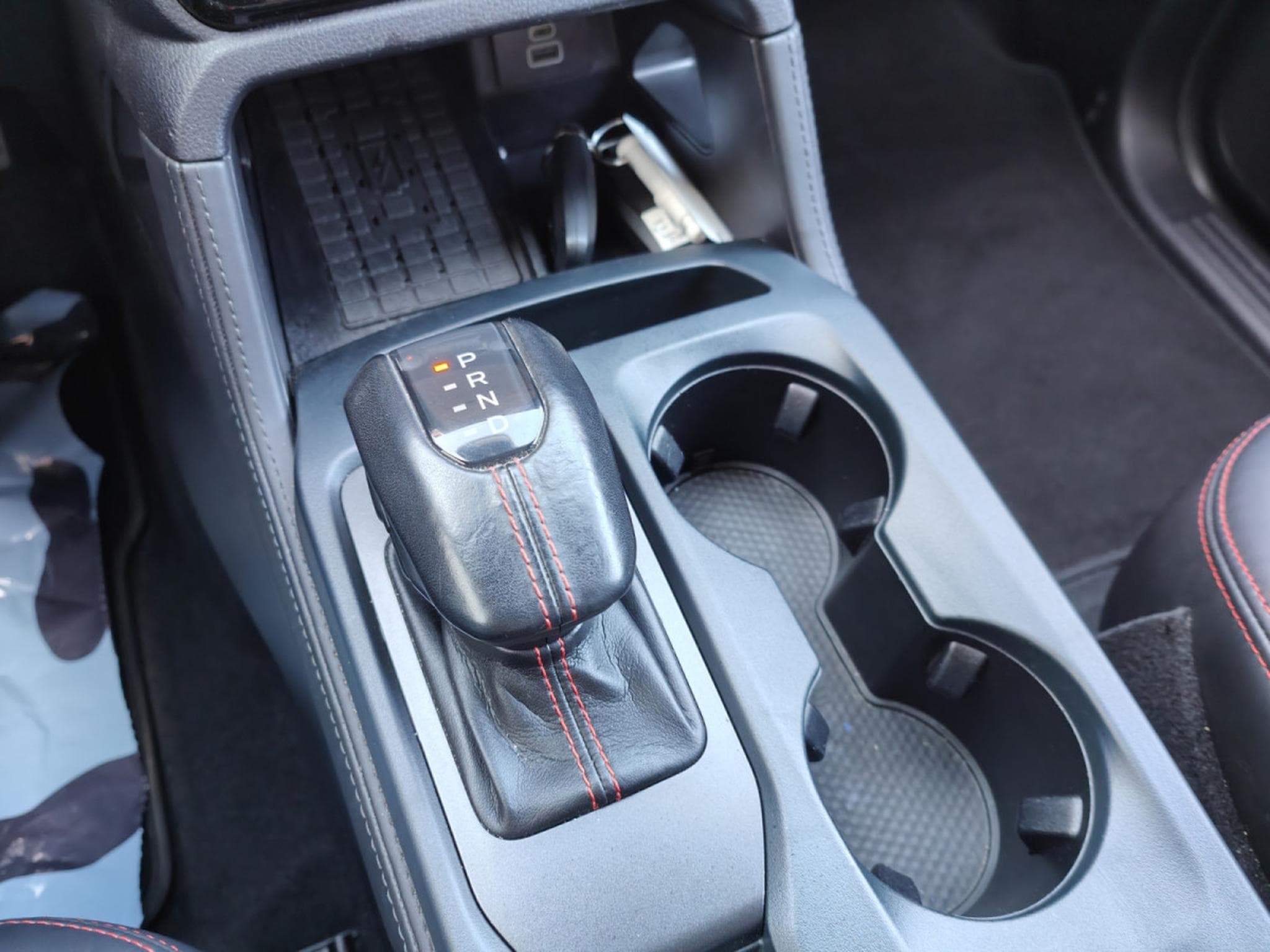 Ford Ranger RAPTOR 3.0 V6 ECOBOOST 4X4 CARPLAY CAMERA 360° (2023) - Photo 17