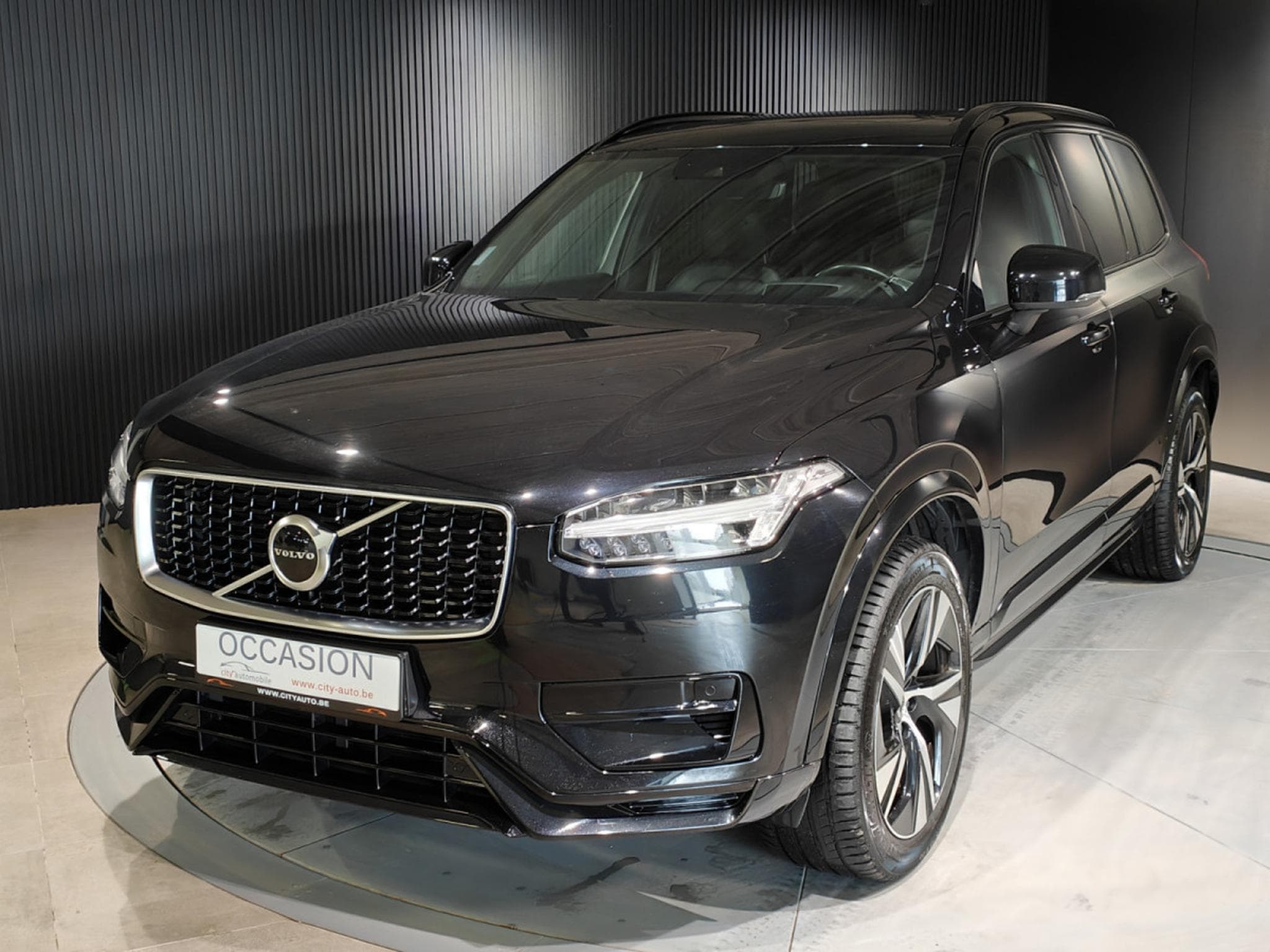 Volvo XC90 B5 AWD R-DESIGN 7 PLACES TOIT OUVRANT CARPLAY CAMERA (2019) - Photo 6