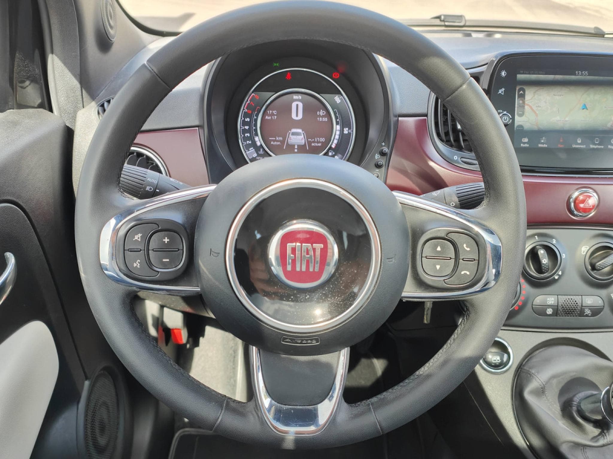Fiat 500 1.2 MULTIJET CARPLAY GPS SIEGES CHAUFFANTS TOIT PANO CRUISE (2019) - Photo 22