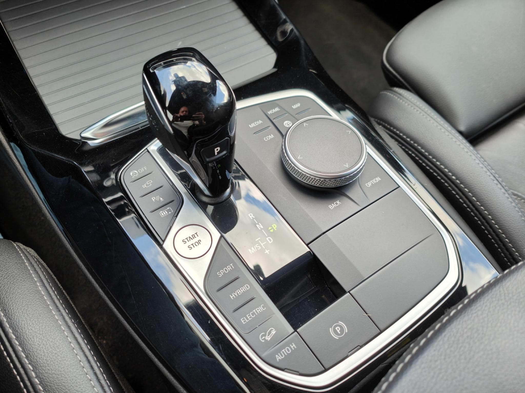 BMW X3 XDRIVE30e PACK M CARPLAY CAMERA 360 GPS LED (2023) - Photo 15