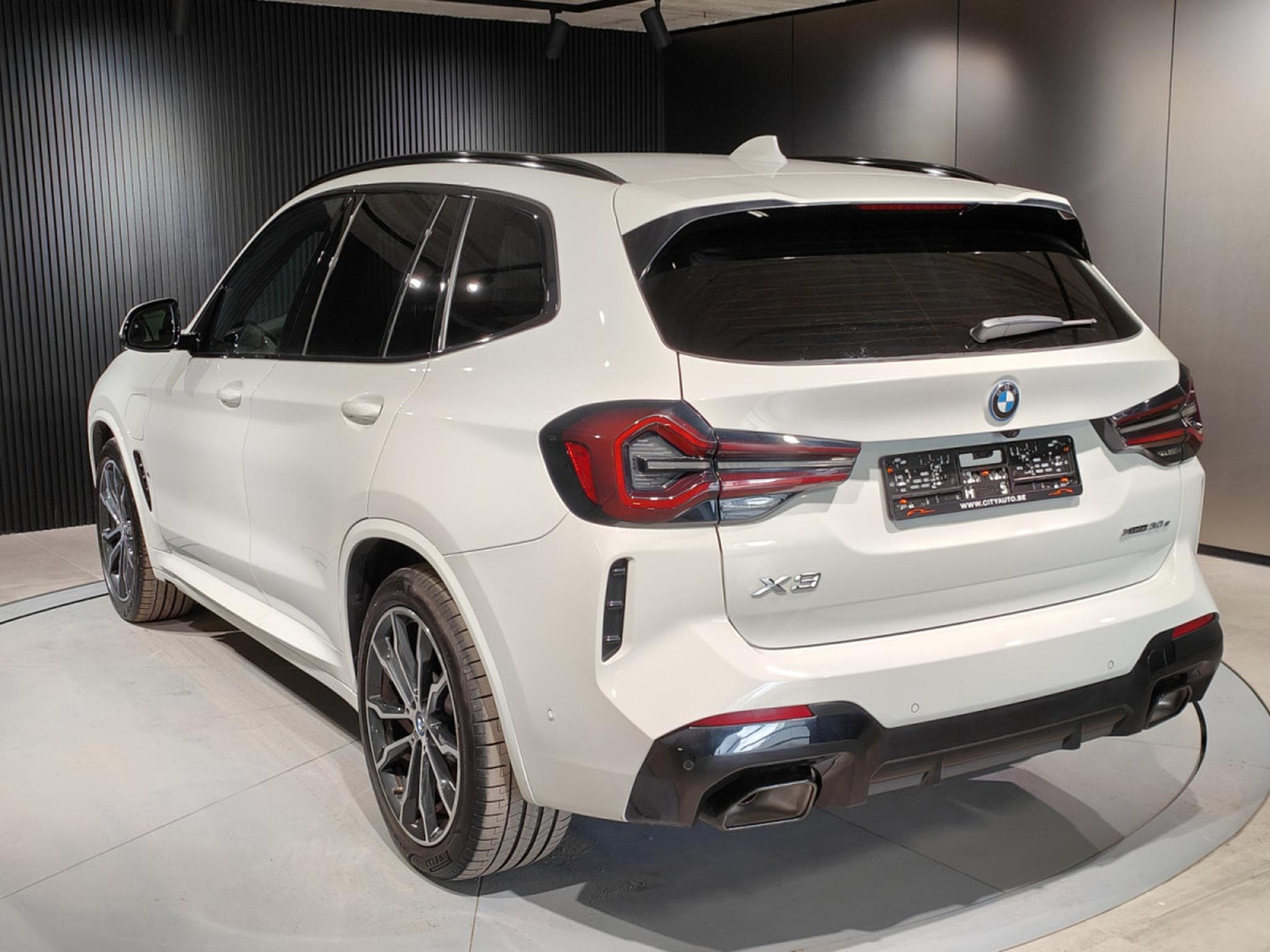 BMW X3 XDRIVE30e PACK M CARPLAY CAMERA 360 GPS LED (2023) - Photo 4