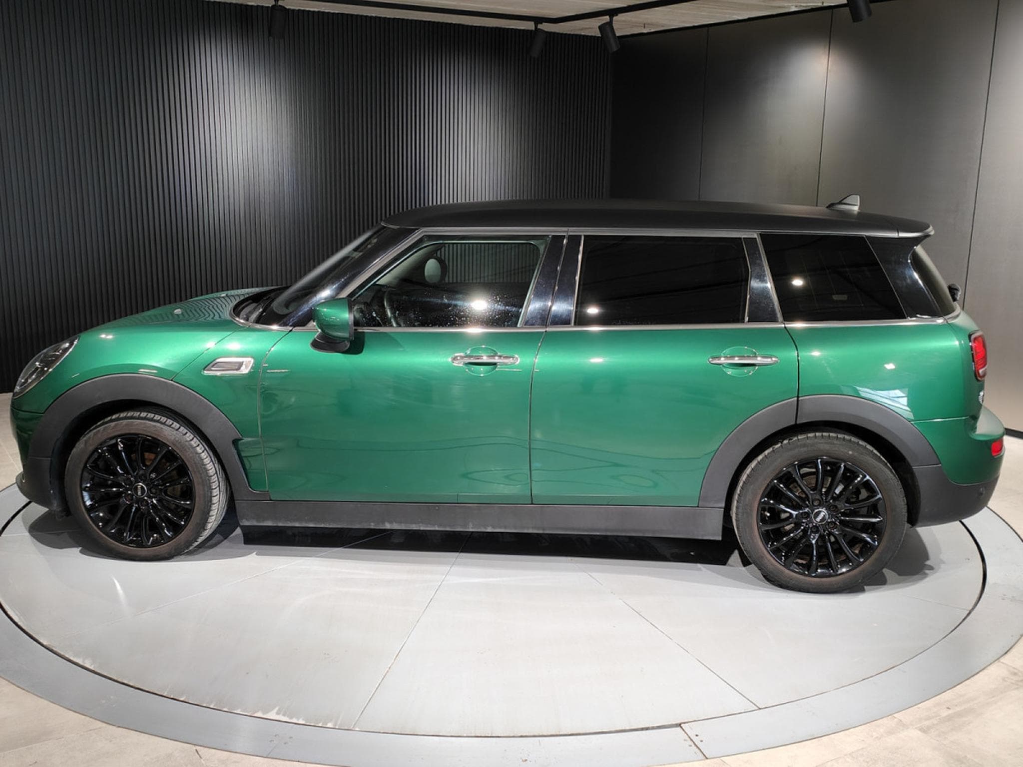 Mini Clubman One D 1.5dA CARPLAY GPS BLUETOOTH CLIM PHARES LED (2022) - Photo 5