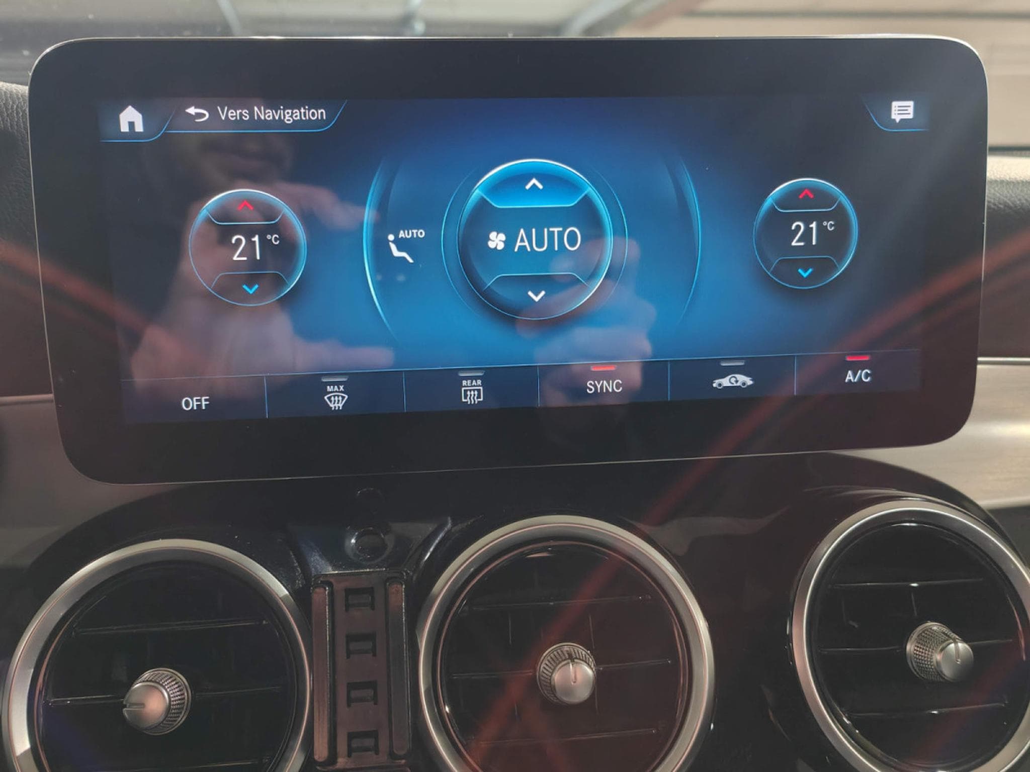 Mercedes GLC 200 200dA 4MATIC PACK AMG GPS CAMERA CARPLAY (2020) - Photo 24