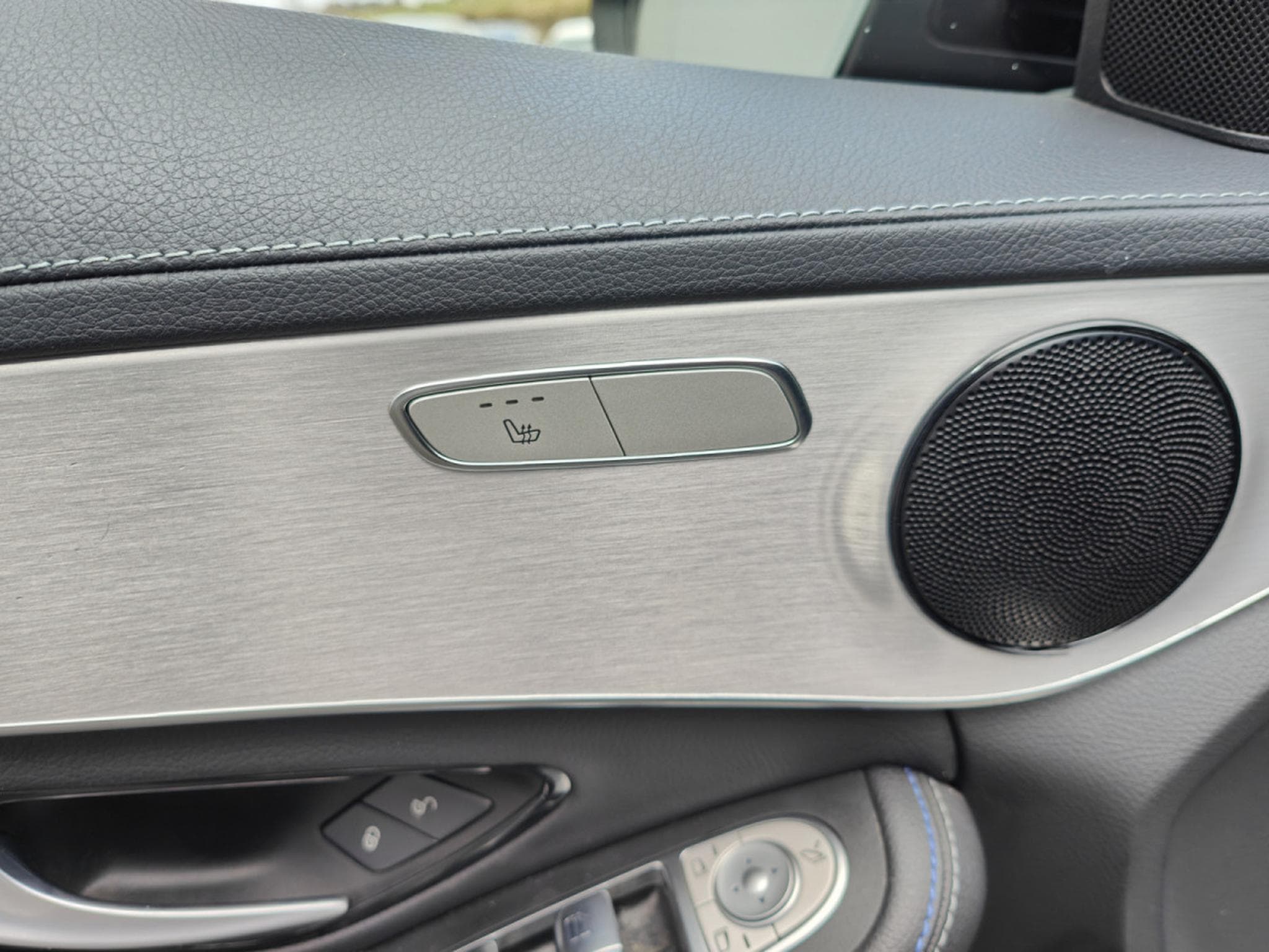 Mercedes C 220 C 220 CDI PACK AMG GPS CAMERA BLUETOOTH LED (2020) - Photo 14