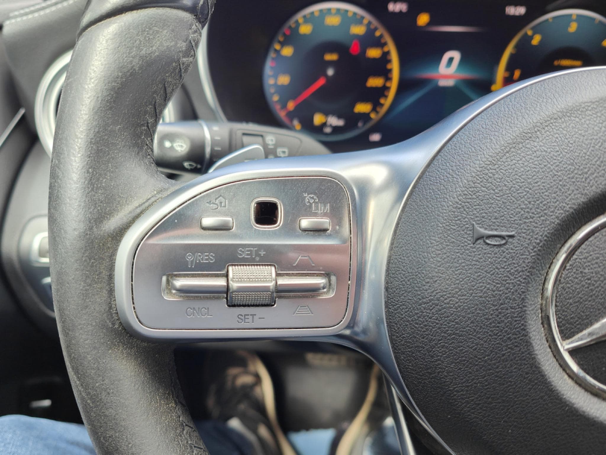 Mercedes C 220 C 220 CDI PACK AMG GPS CAMERA BLUETOOTH LED (2020) - Photo 24