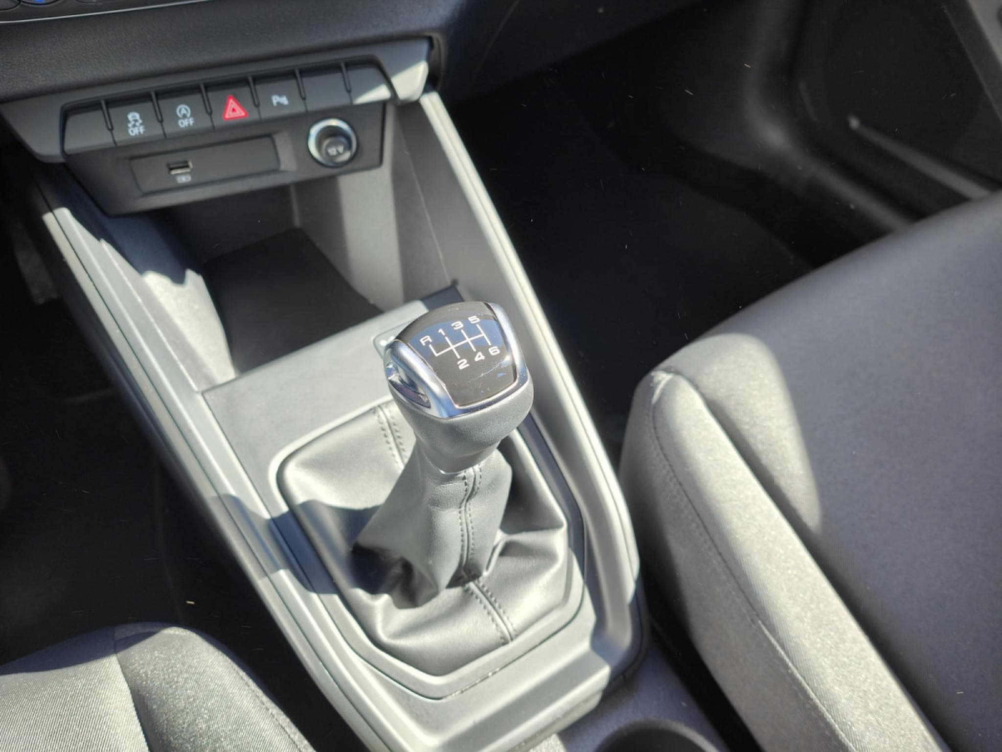 Audi A1 A1 Sportback 30 TFSI CLIM AUTO GPS CAMERA SIEGES CHAUFF (2020) - Photo 14