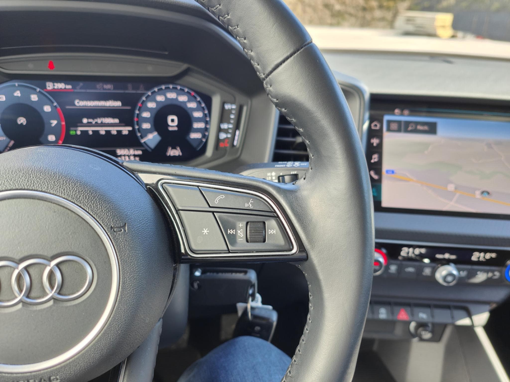 Audi A1 A1 Sportback 30 TFSI CLIM AUTO GPS CAMERA SIEGES CHAUFF (2020) - Photo 18