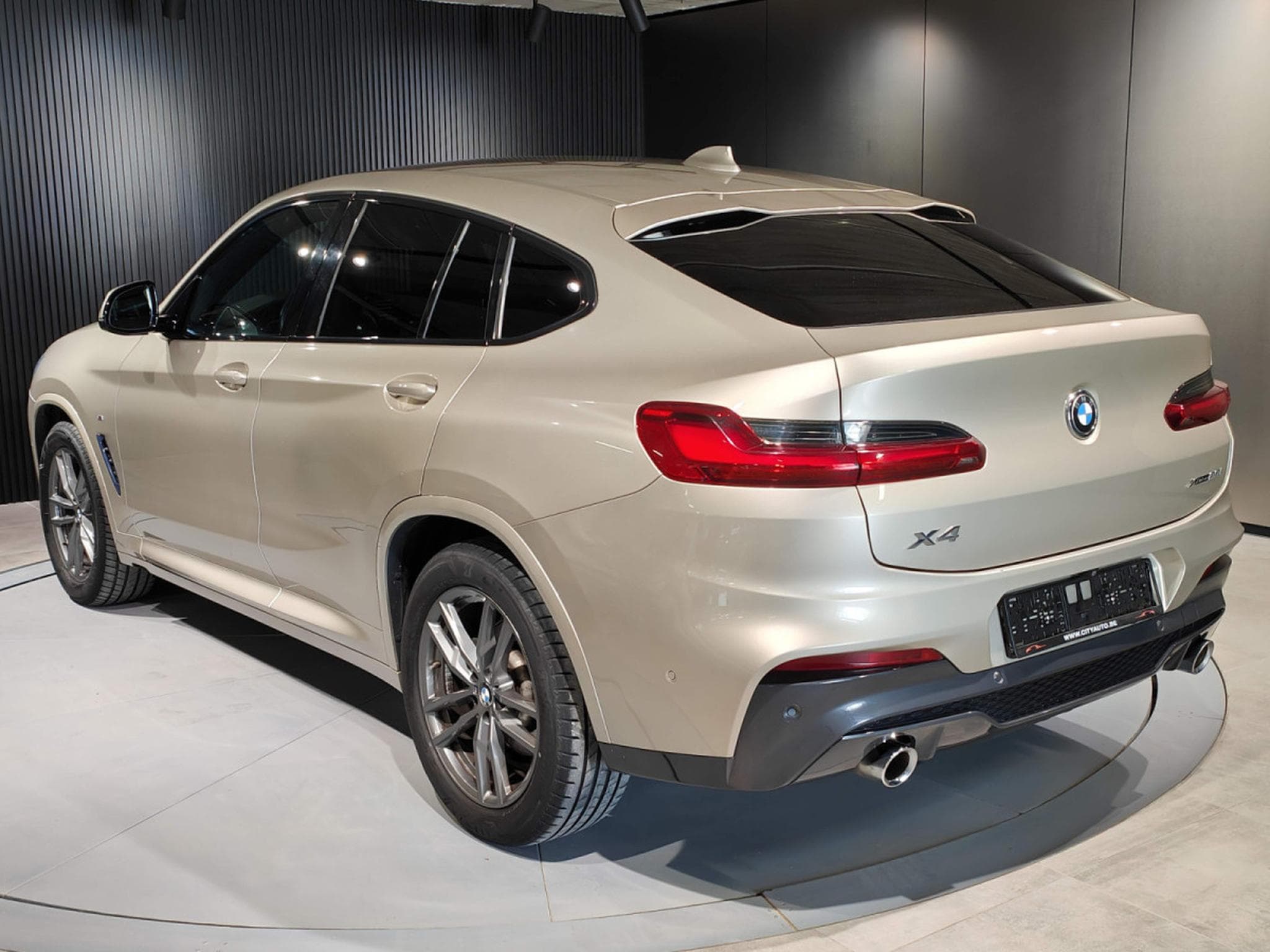 BMW X4 20I XDRIVE PACK M GPS CAMERA CUIR SIEGES CHAUFFANTS (2019) - Photo 4