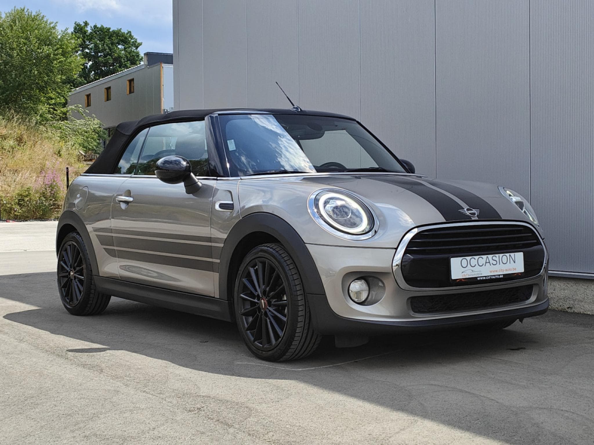 Mini Cooper Cabriolet 1.5i BLUETOOTH GPS SIEGES CHAUFF RADAR ARR (2018) - Photo 26