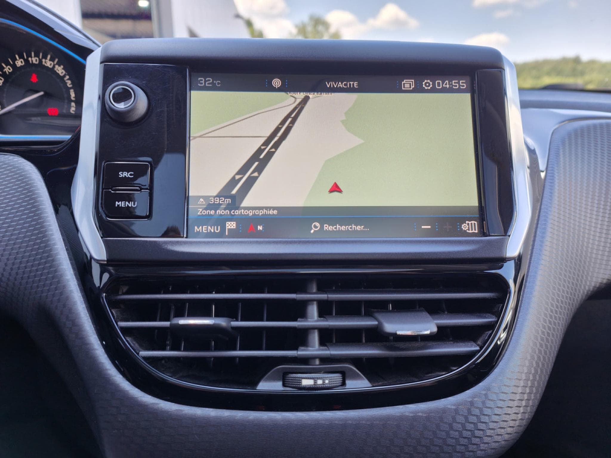 Peugeot 2008 1.6 HDI CARPLAY TOIT PANO SEMI-CUIR GPS BLUETOOTH (2017) - Photo 15